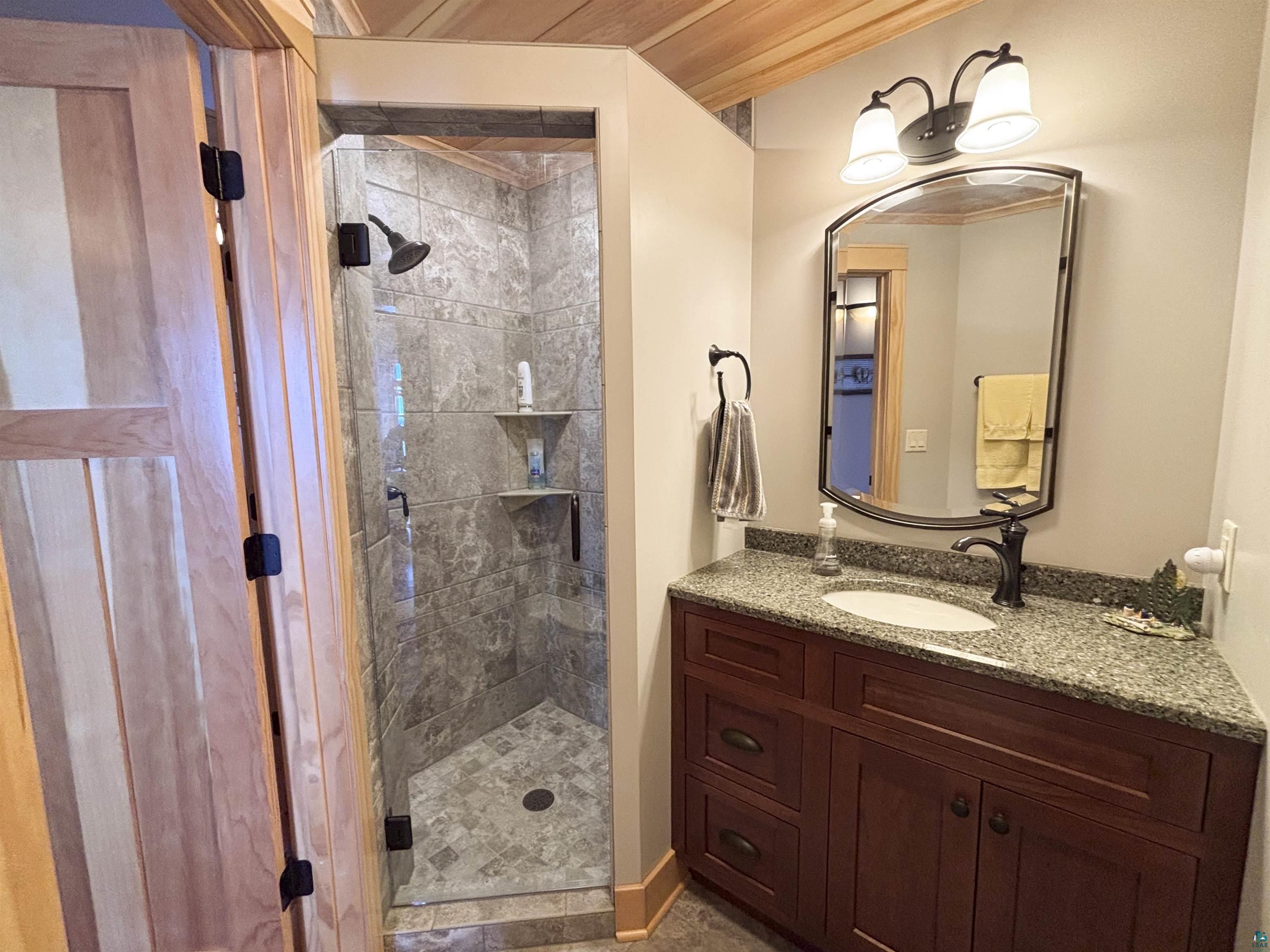 126 Harbor View Tr Grand Marais MN 55604 - Lake Superior 6124739 image36