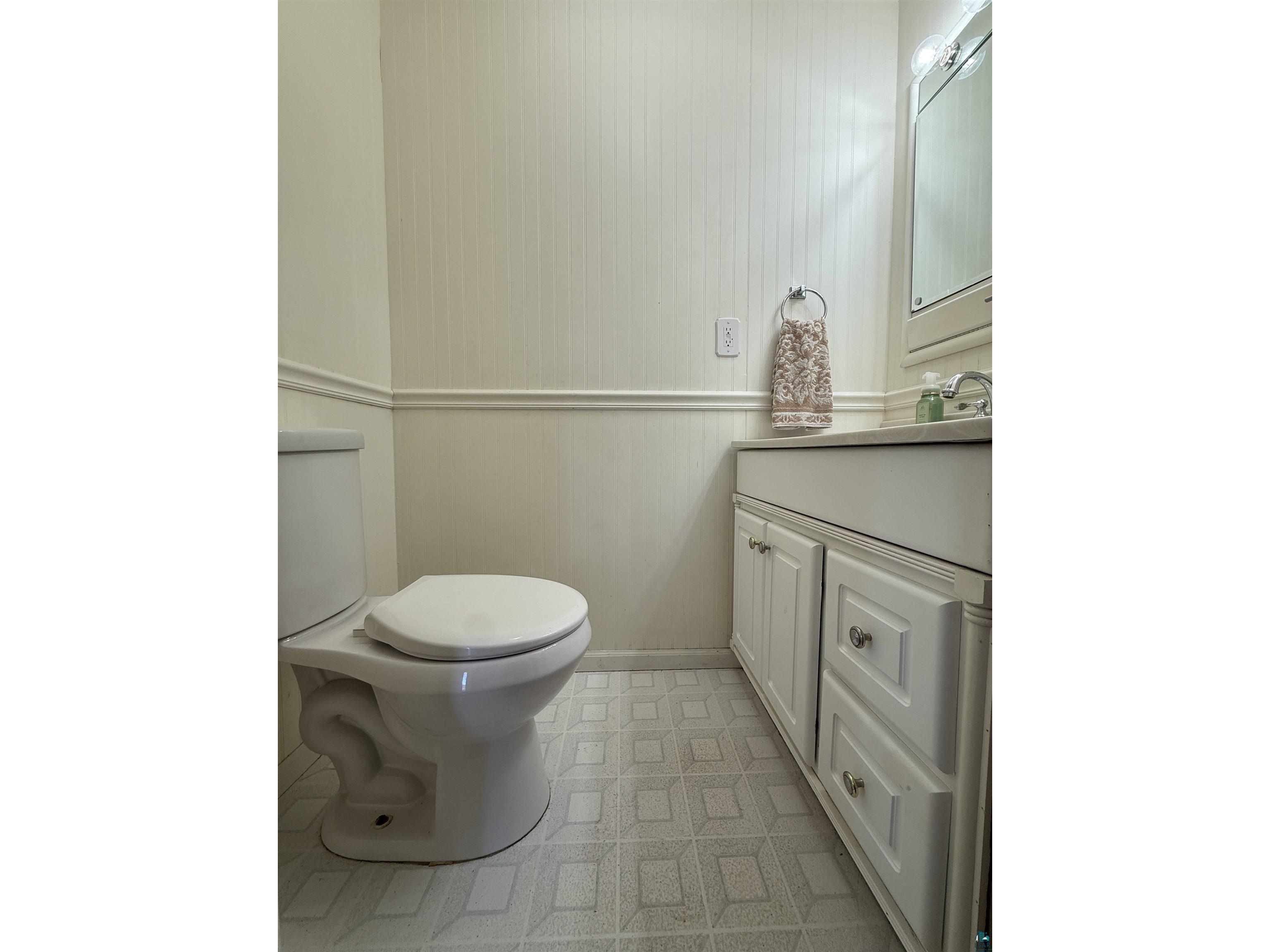 126 NW 5th St Chisholm MN 55719 6123353 image15