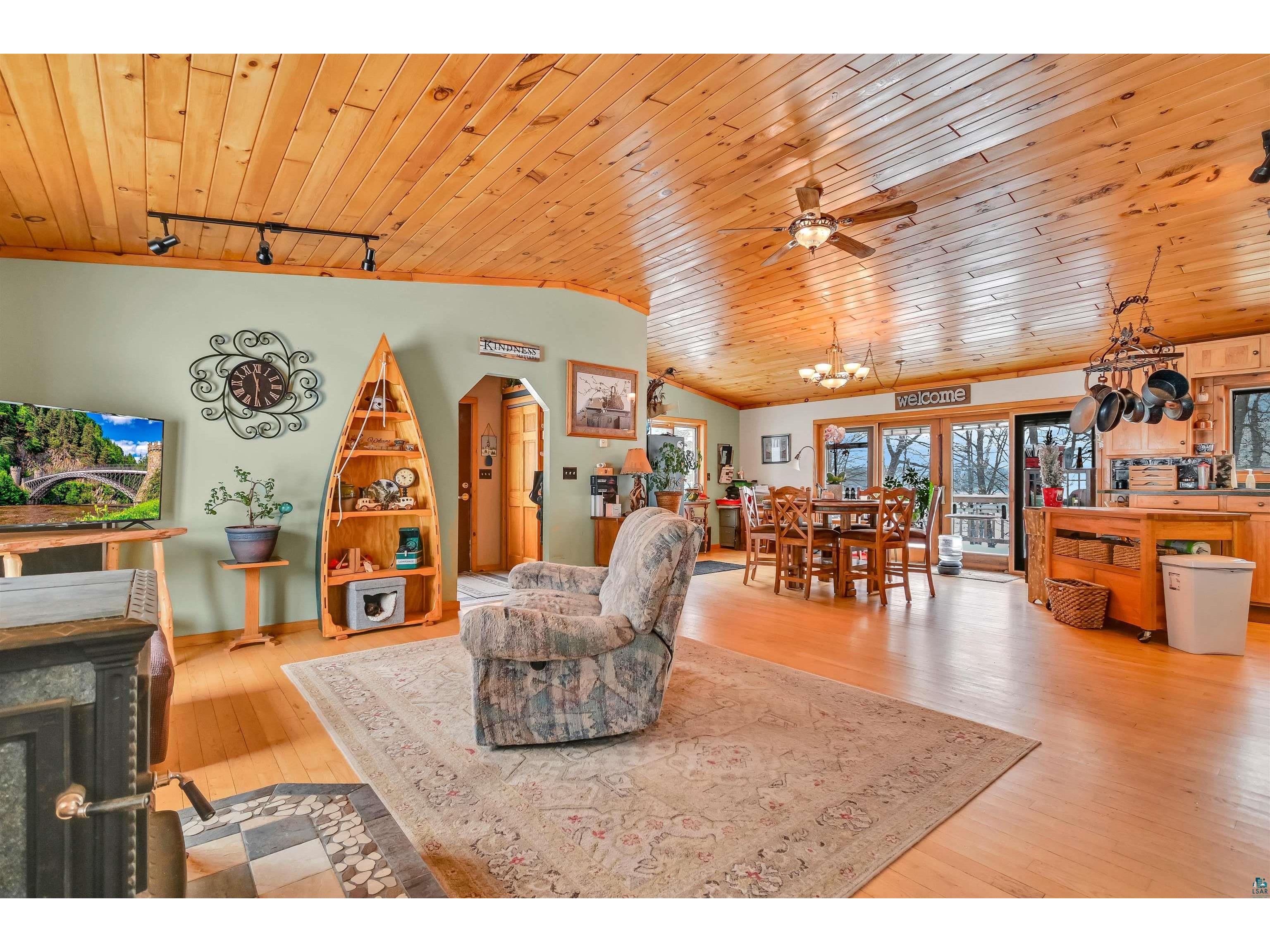 12770 Scenic Dr Iron River WI 54847 - Delta 6123820 image17