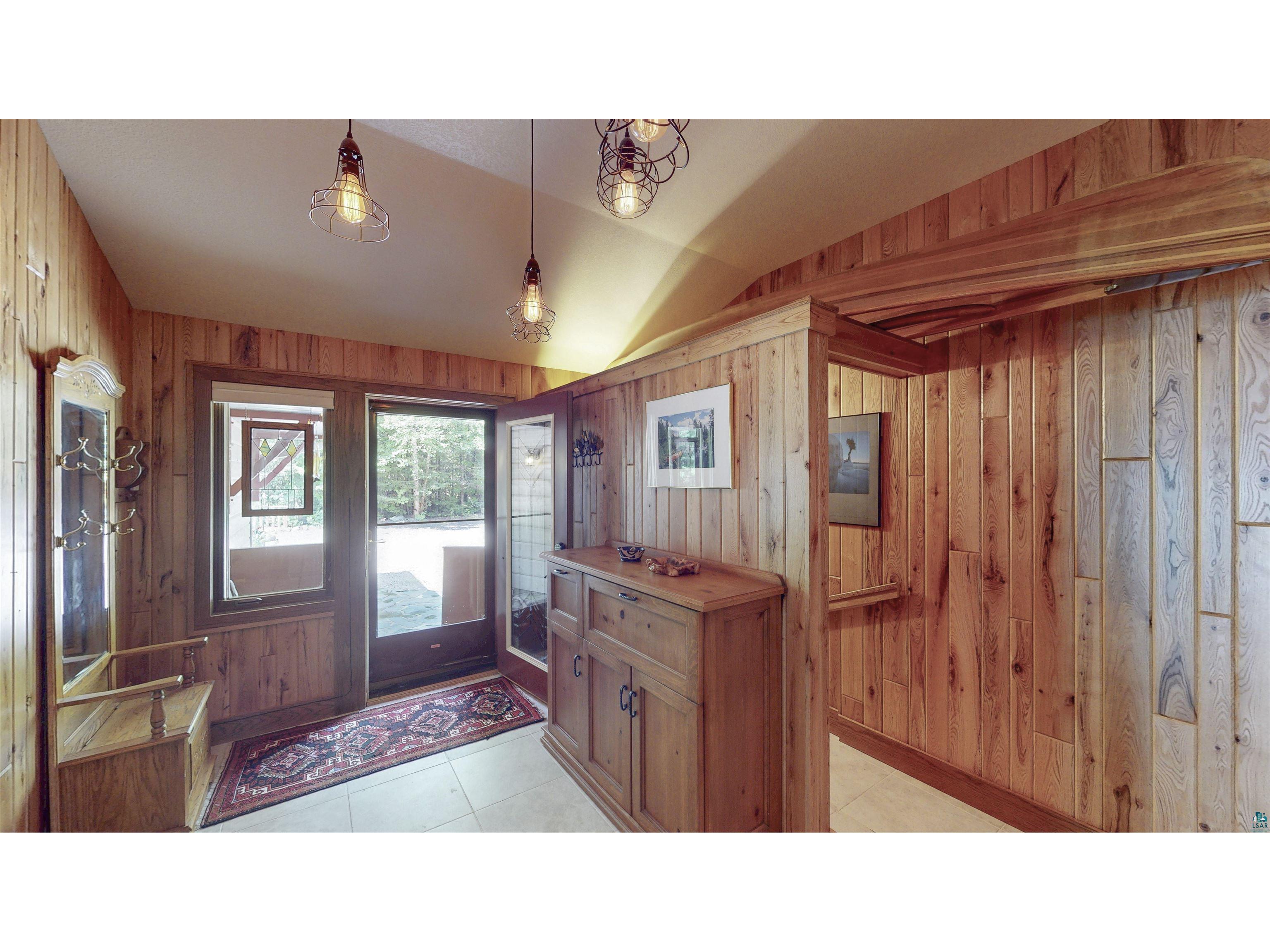 128 Wesley Ln Grand Marais MN 55604 - Devil Track 6126906 image25