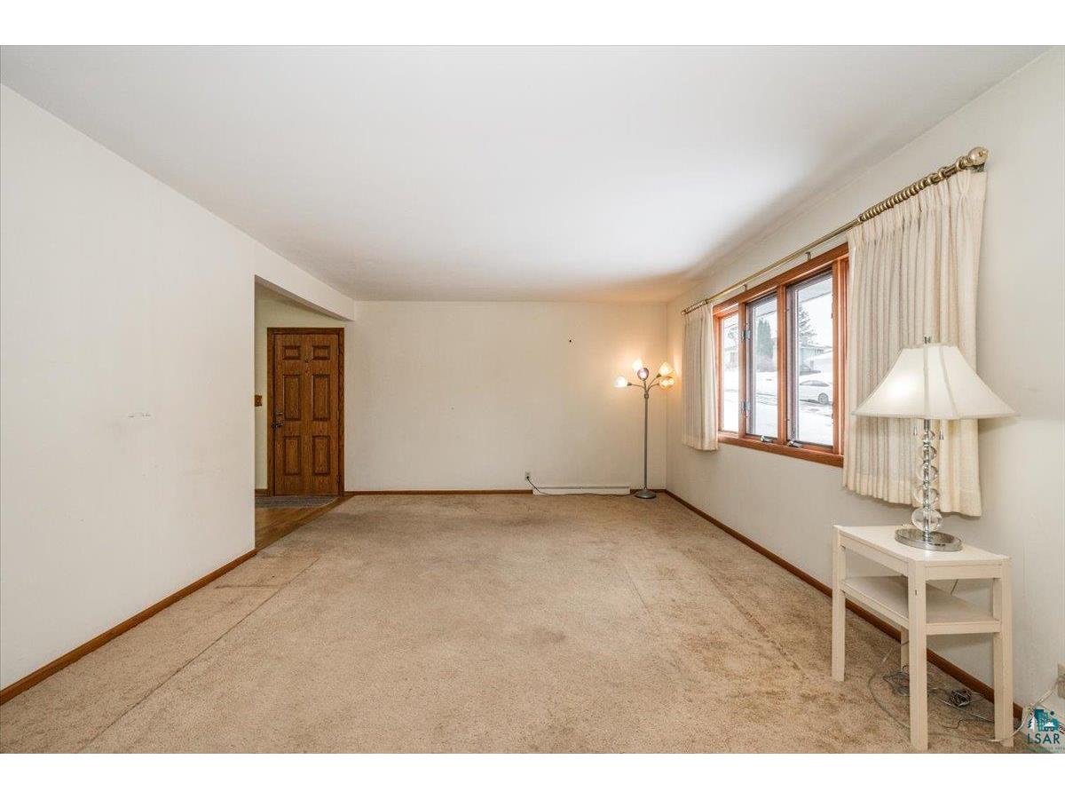 129 Artavia St Duluth MN 55811 6124389 image3
