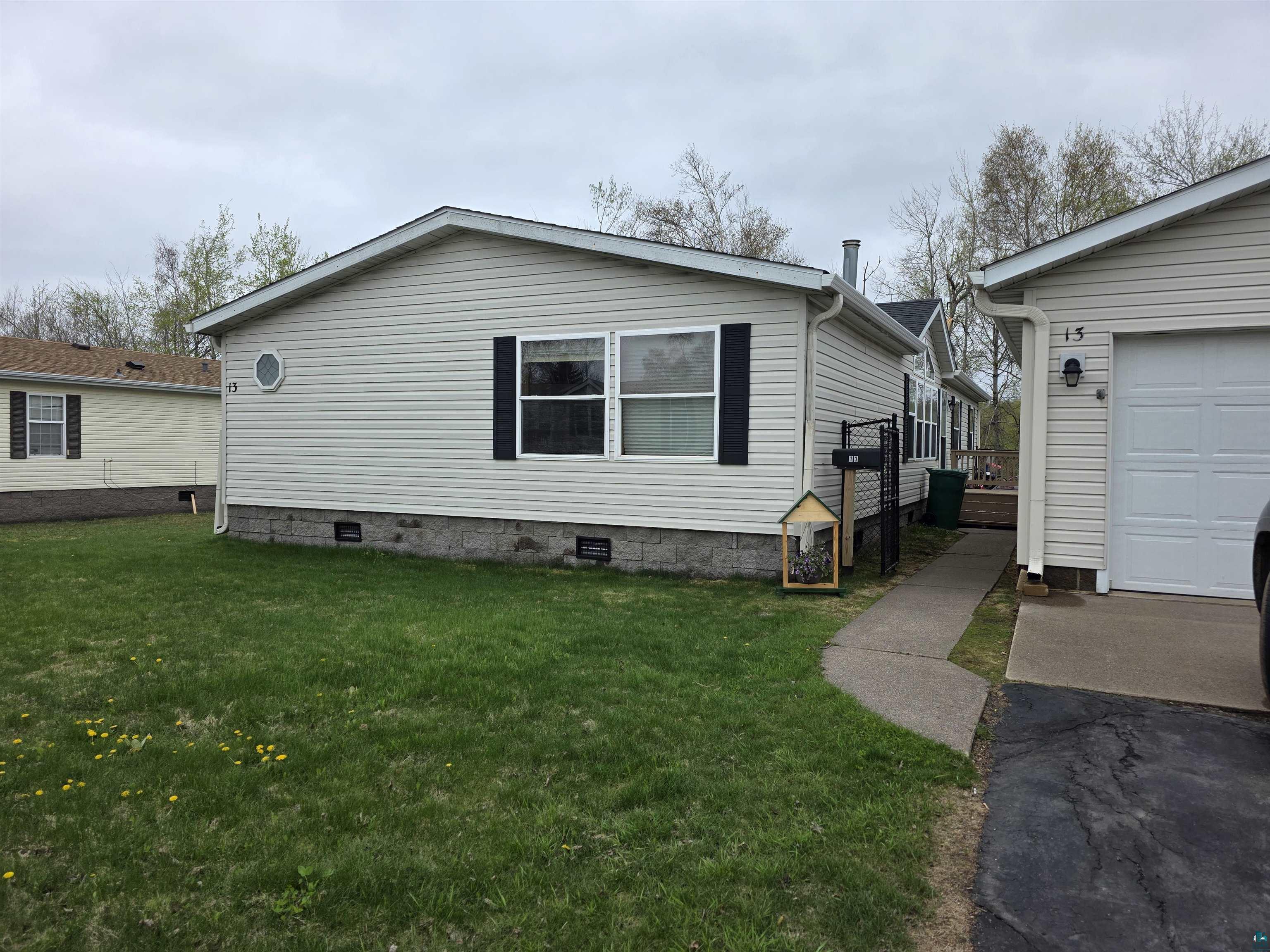 13 Spruce Dr Duluth MN 55810 6125357 image1