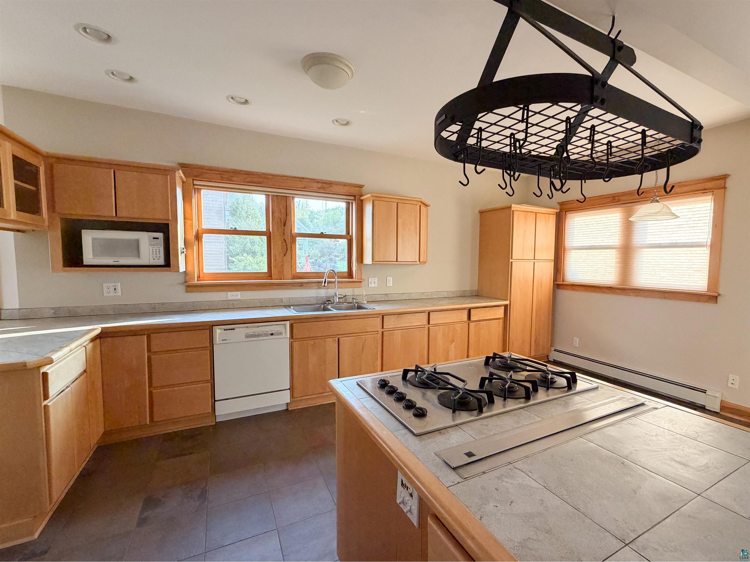 13 W 8th St Duluth MN 55805 6126751 image12