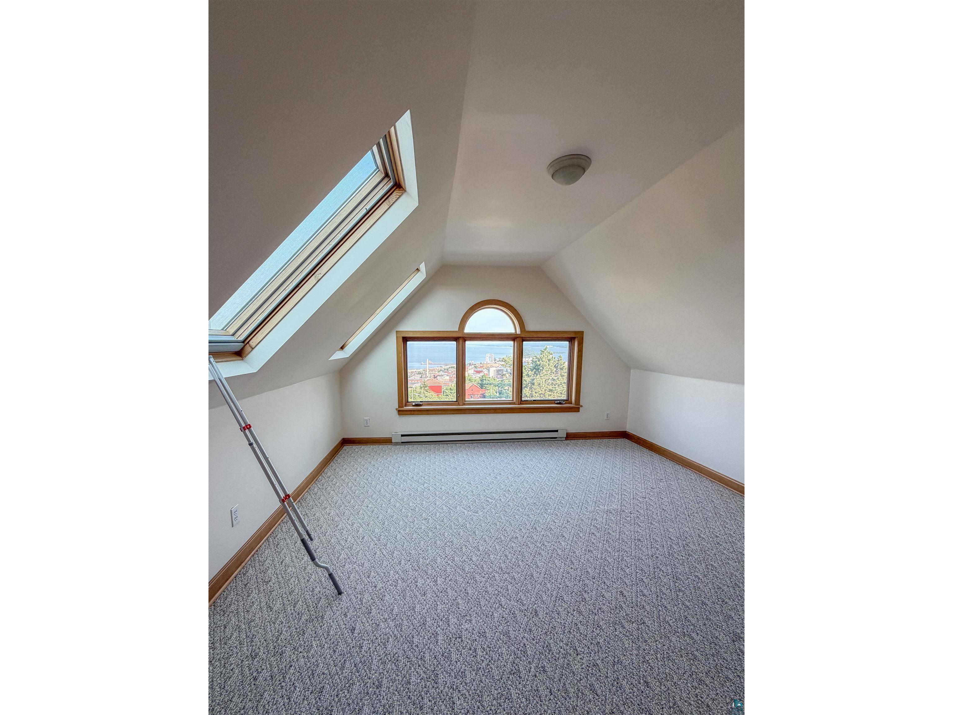 13 W 8th St Duluth MN 55805 6126751 image33