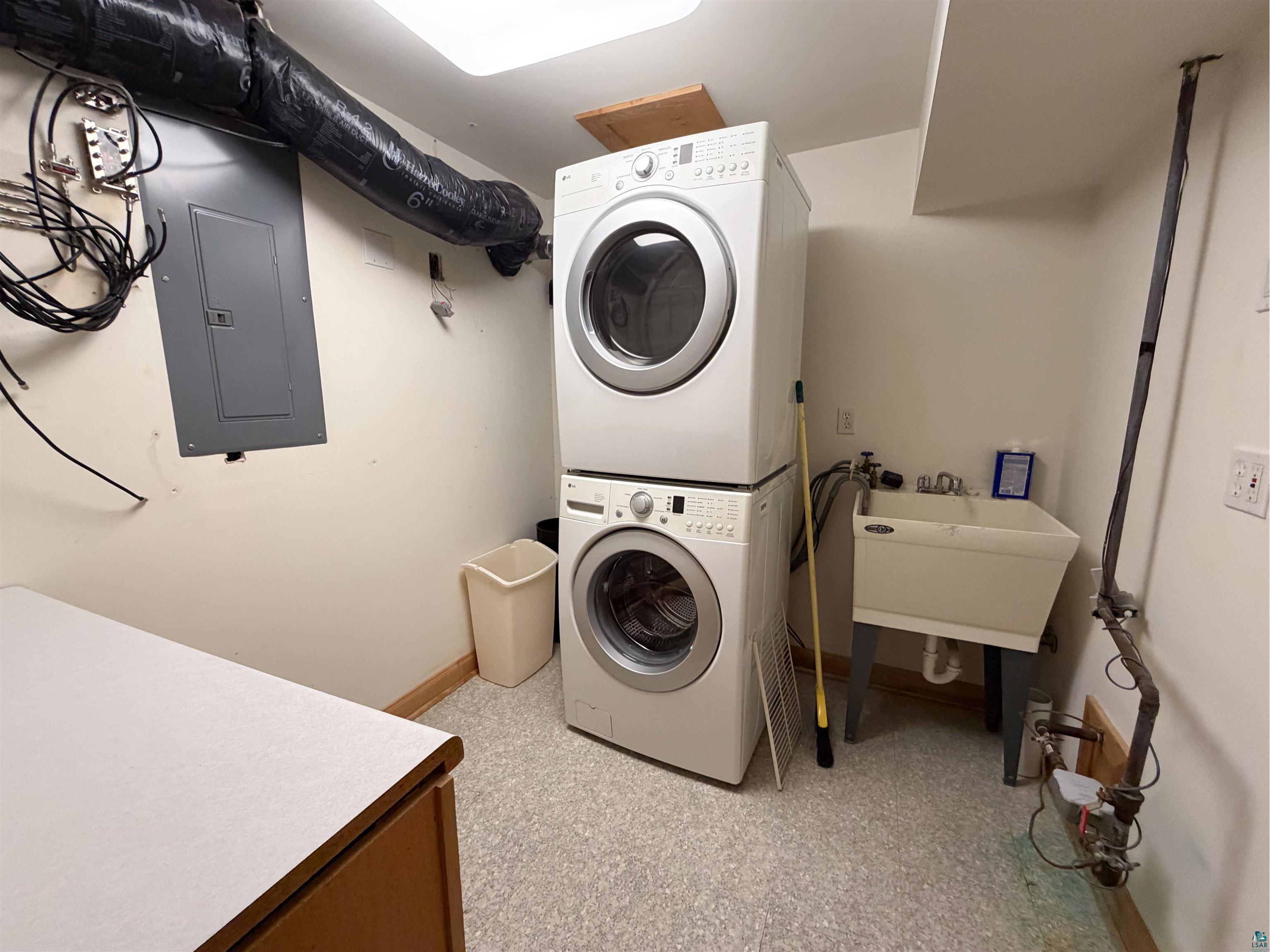 13 W 8th St Duluth MN 55805 6126751 image45