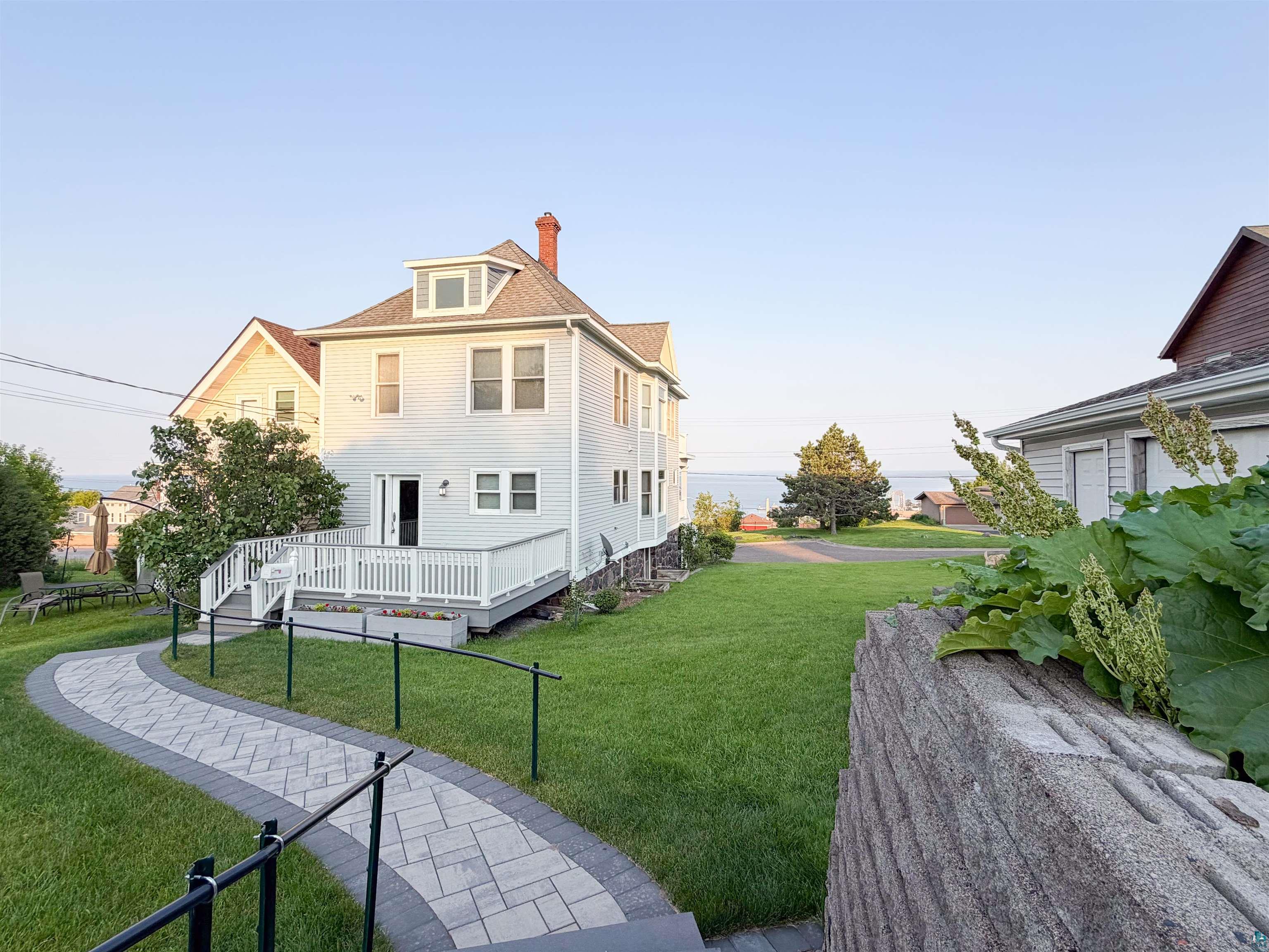 13 W 8th St Duluth MN 55805 6126751 image50