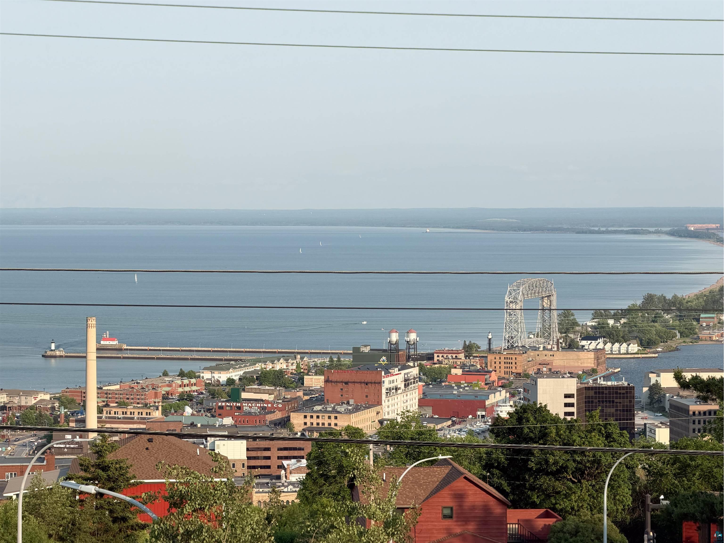 13 W 8th St Duluth MN 55805 6126887 image41