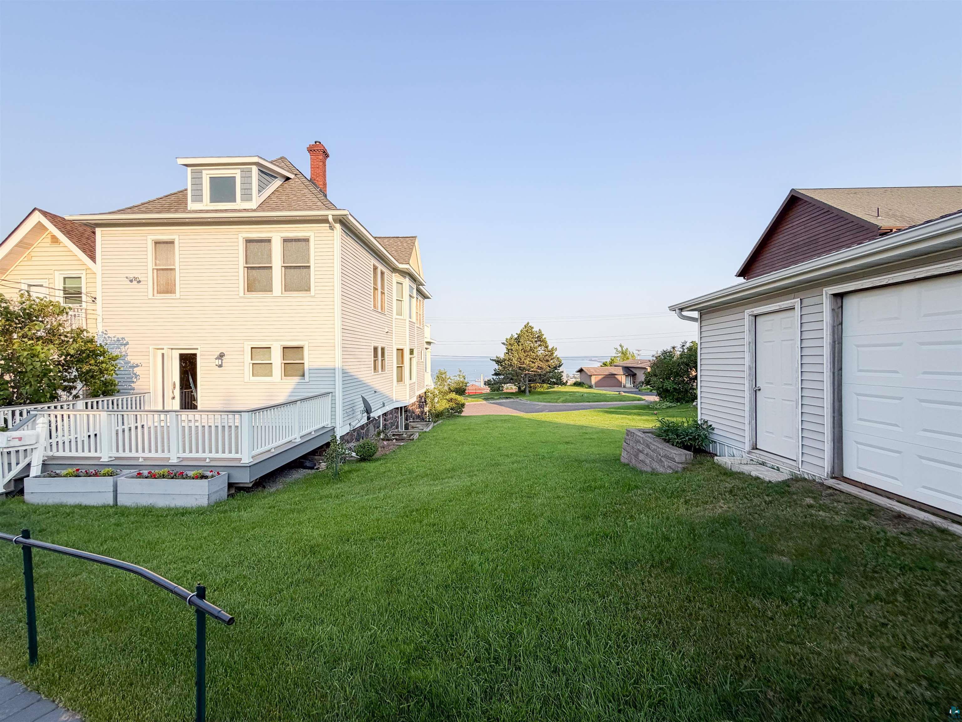 13 W 8th St Duluth MN 55805 6126887 image63