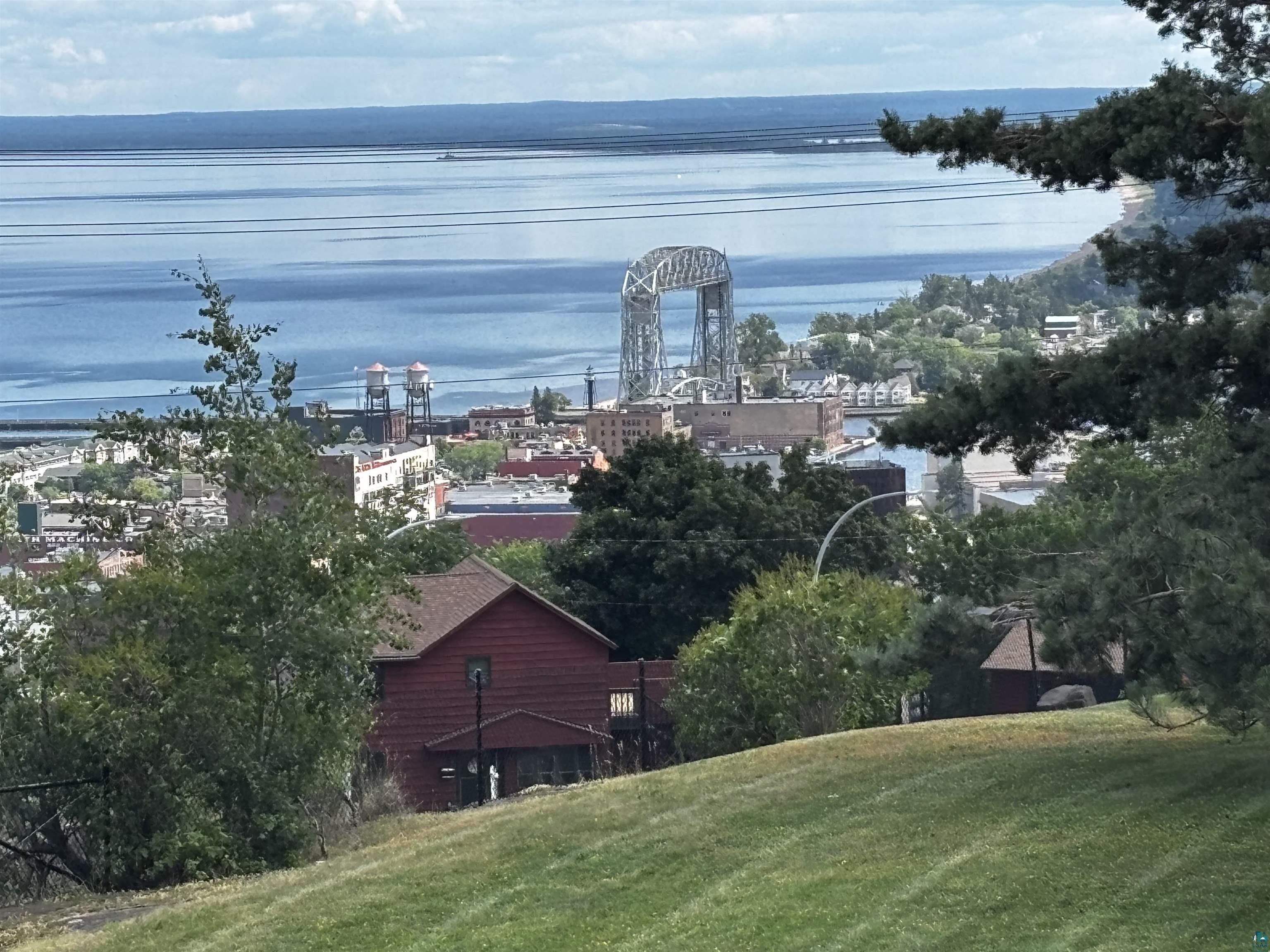 13 W 8th St Duluth MN 55805 6126887 image70