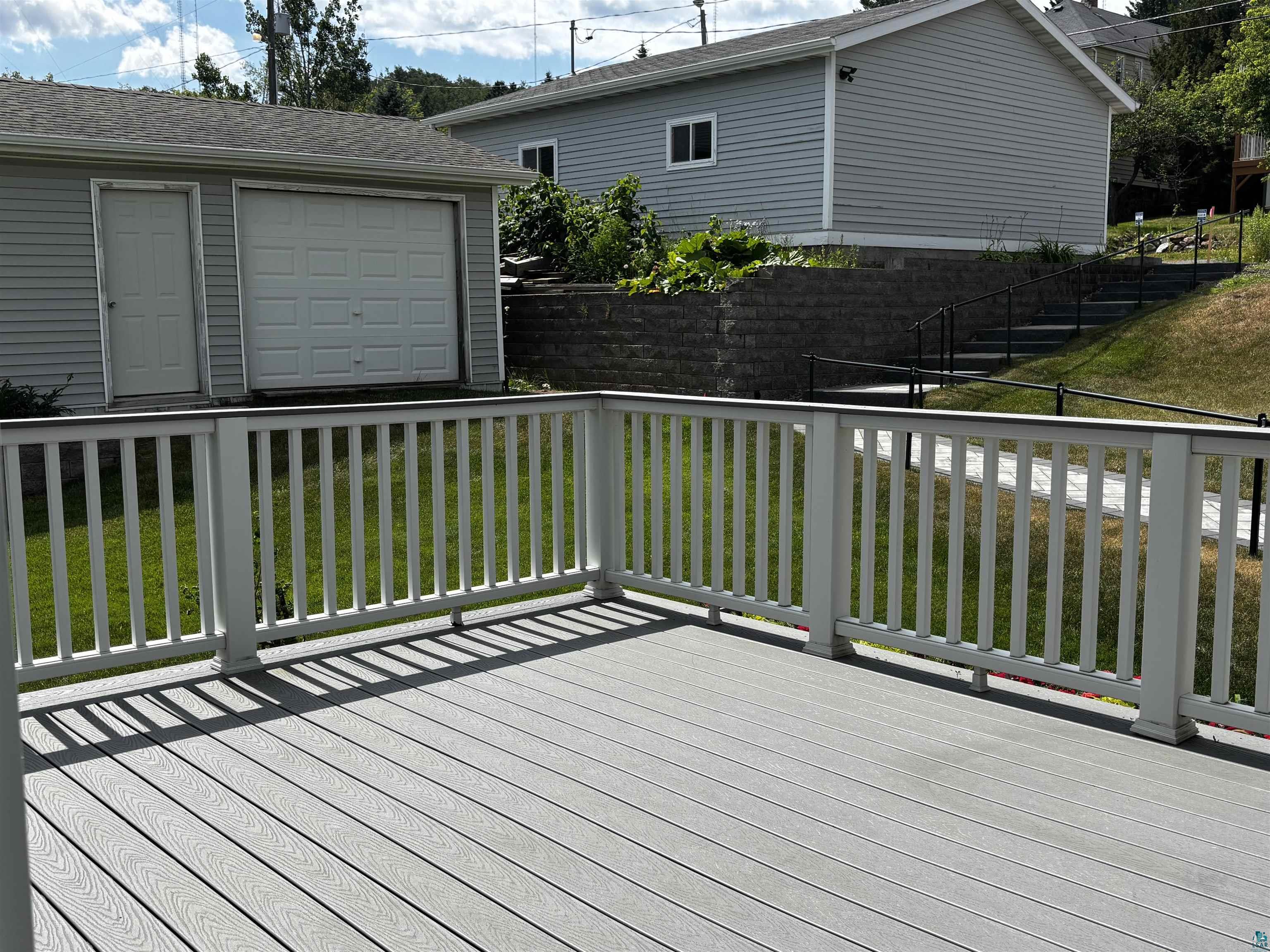 13 W 8th St Duluth MN 55805 6126887 image71