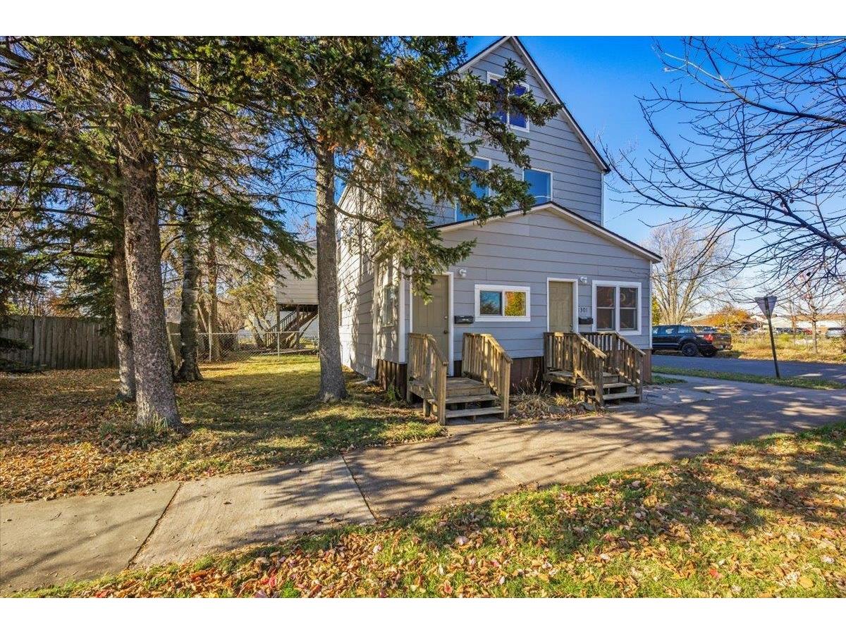 1301 Hughitt Ave Superior WI 54880 6122869 image1