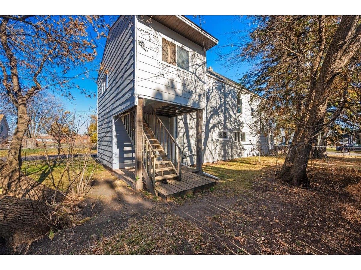 1301 Hughitt Ave Superior WI 54880 6122869 image25