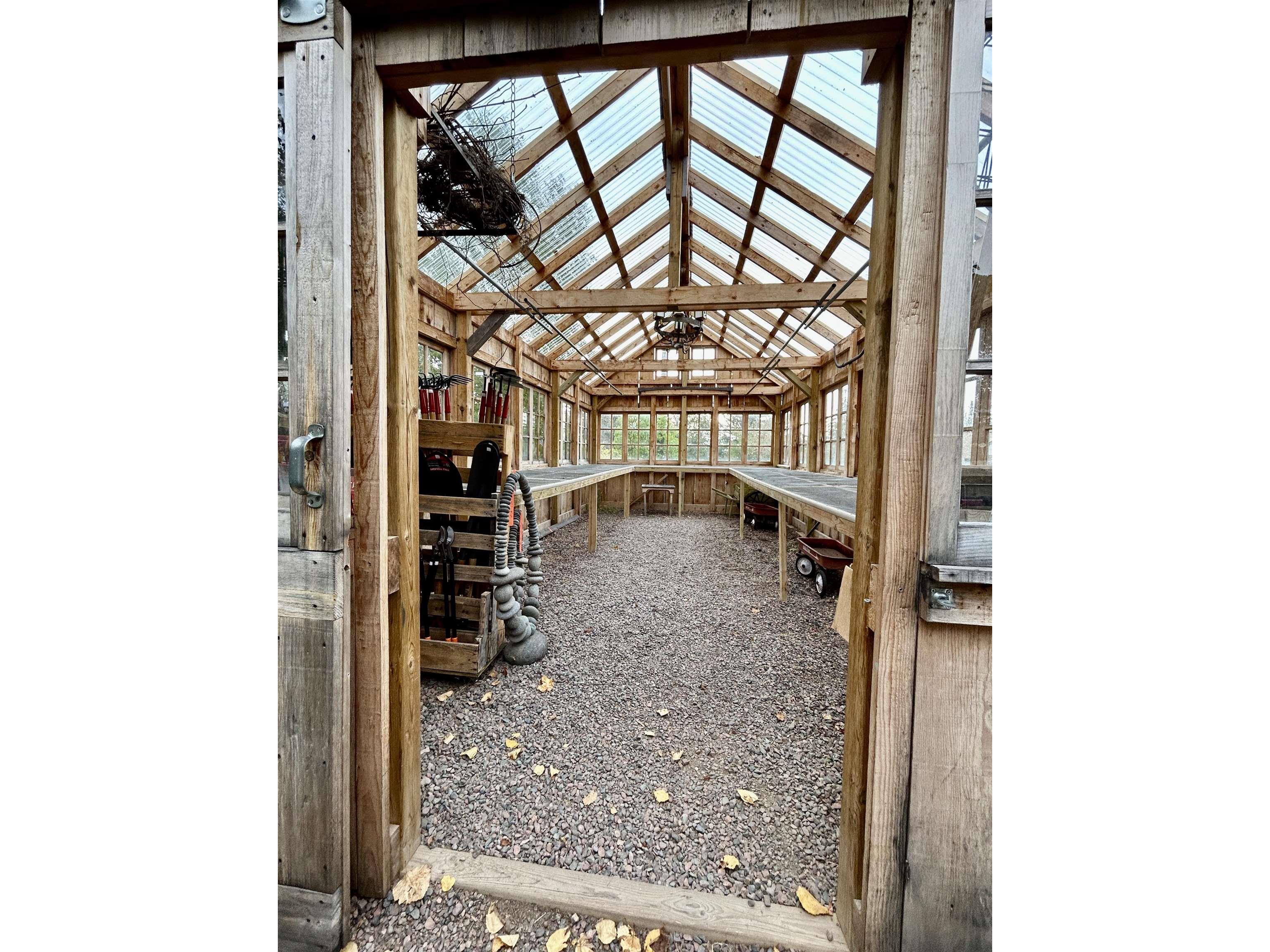 1301 W Highway 61 Grand Marais MN 55604 6119218 image14