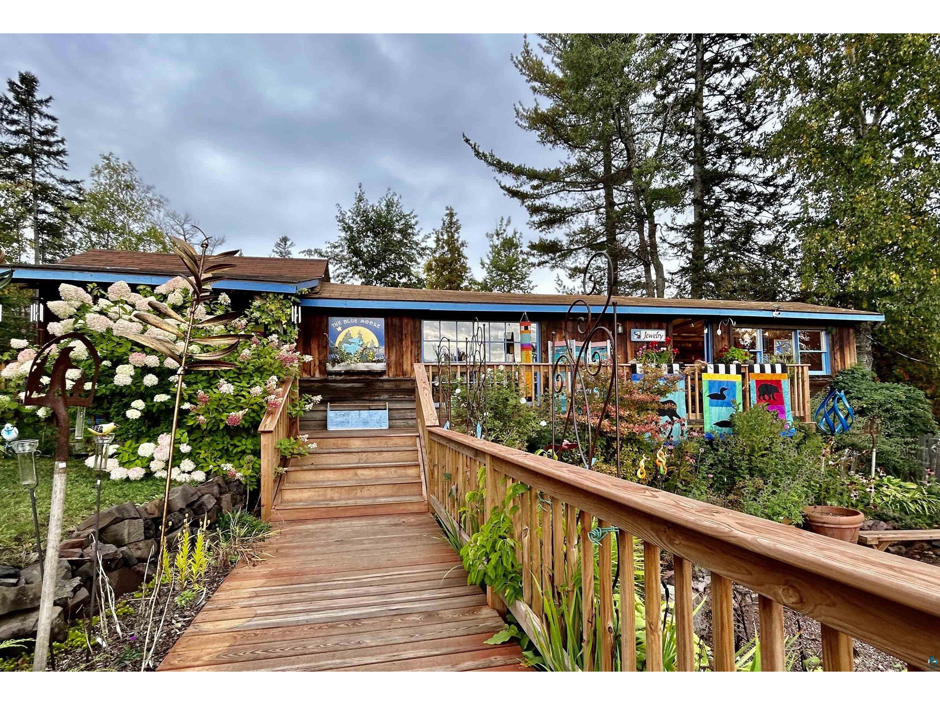 1301 W Highway 61 Grand Marais MN 55604 6125545 image16