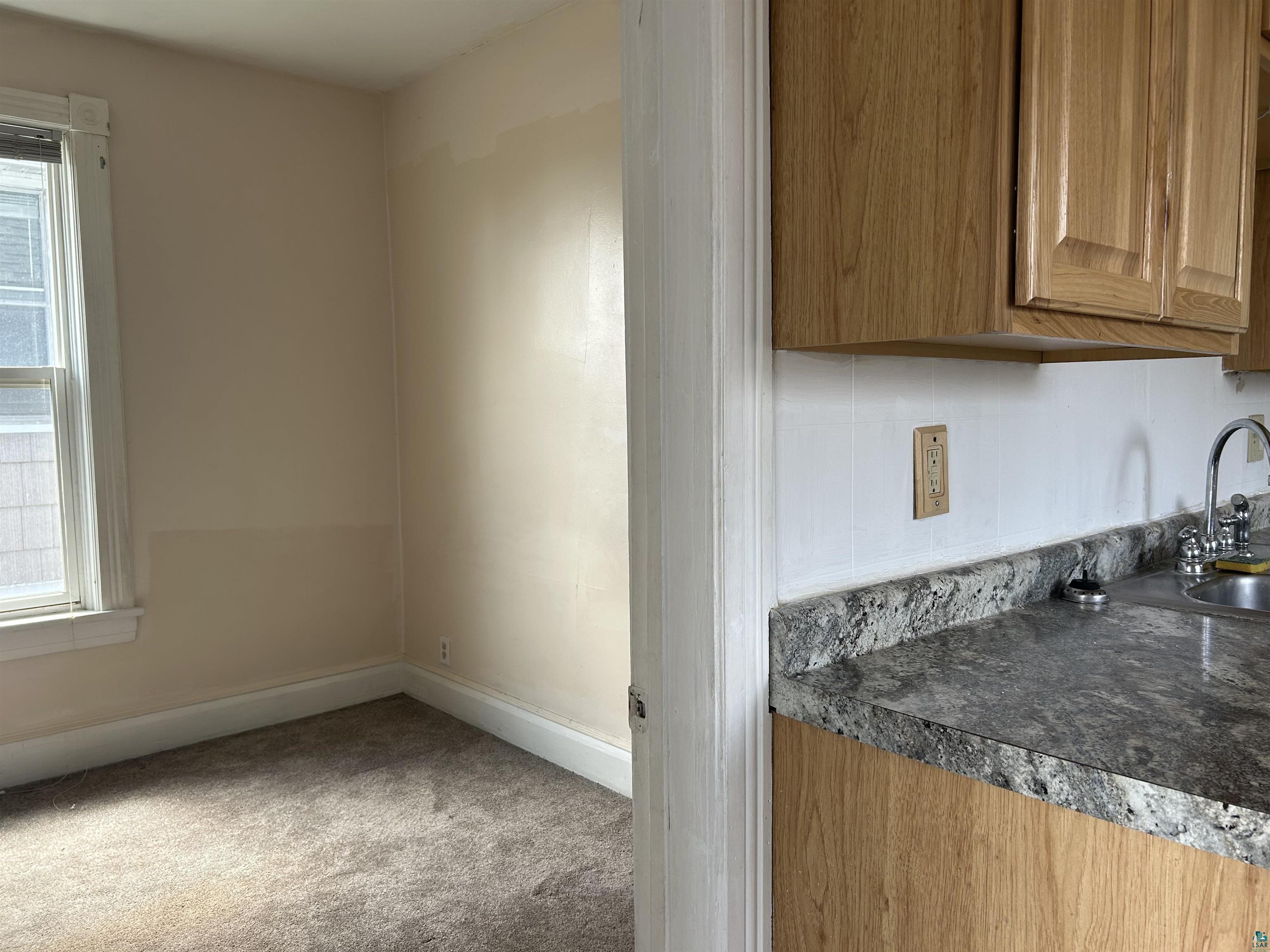1302 W 1st St Duluth MN 55806 6124937 image24