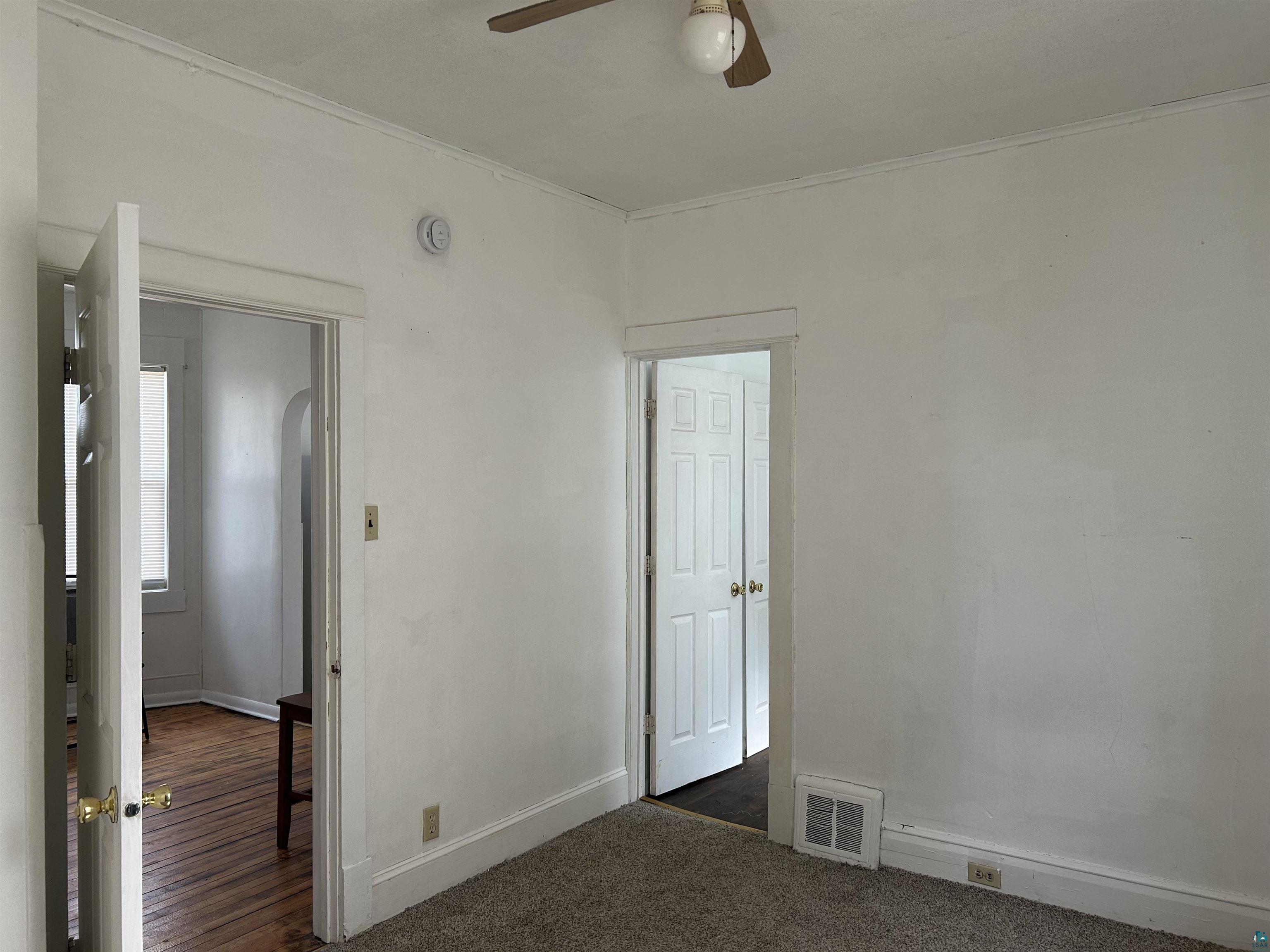 1302 W 1st St Duluth MN 55806 6124937 image27