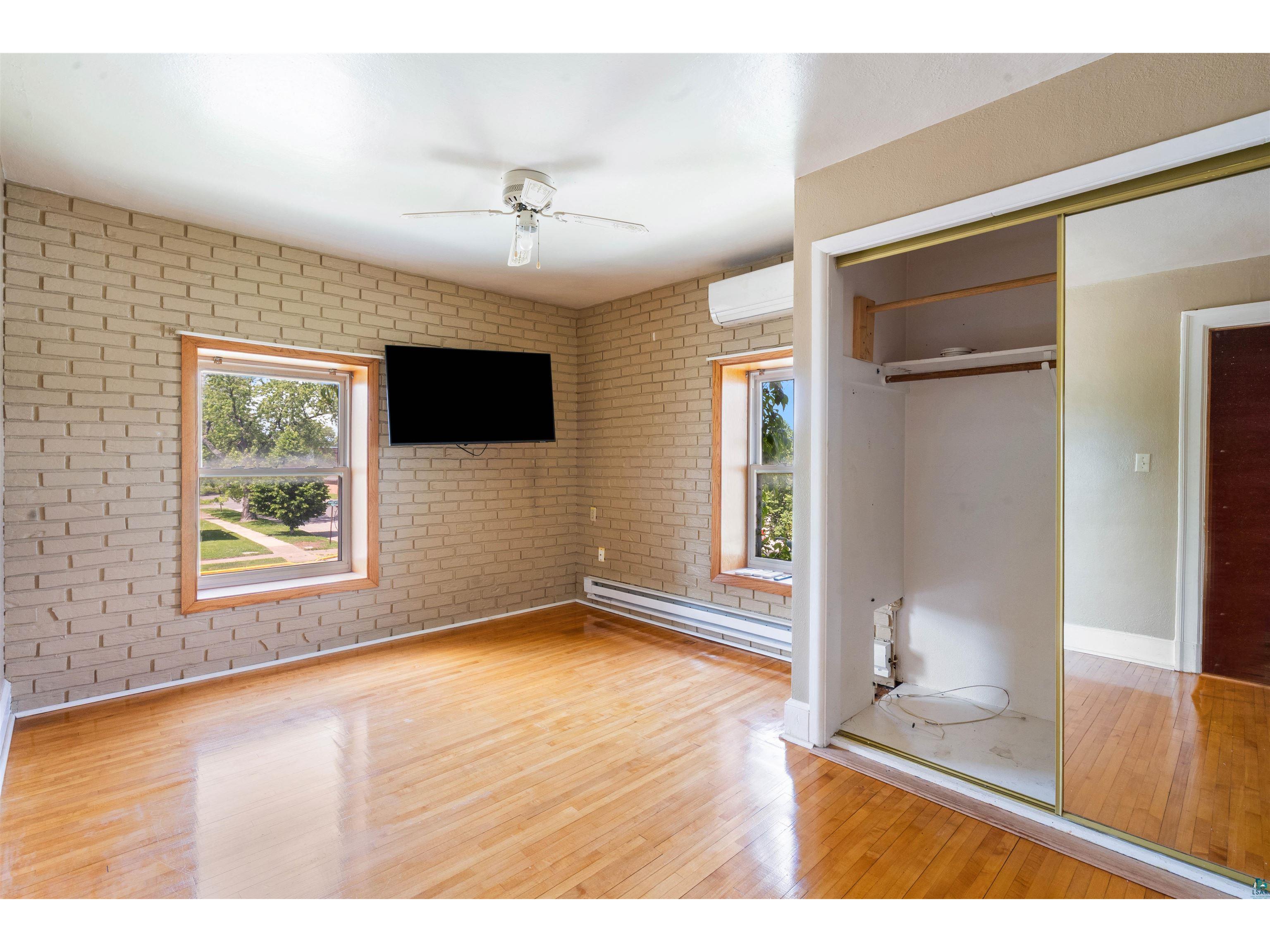 1304 Hammond Ave Superior WI 54880 6126801 image23