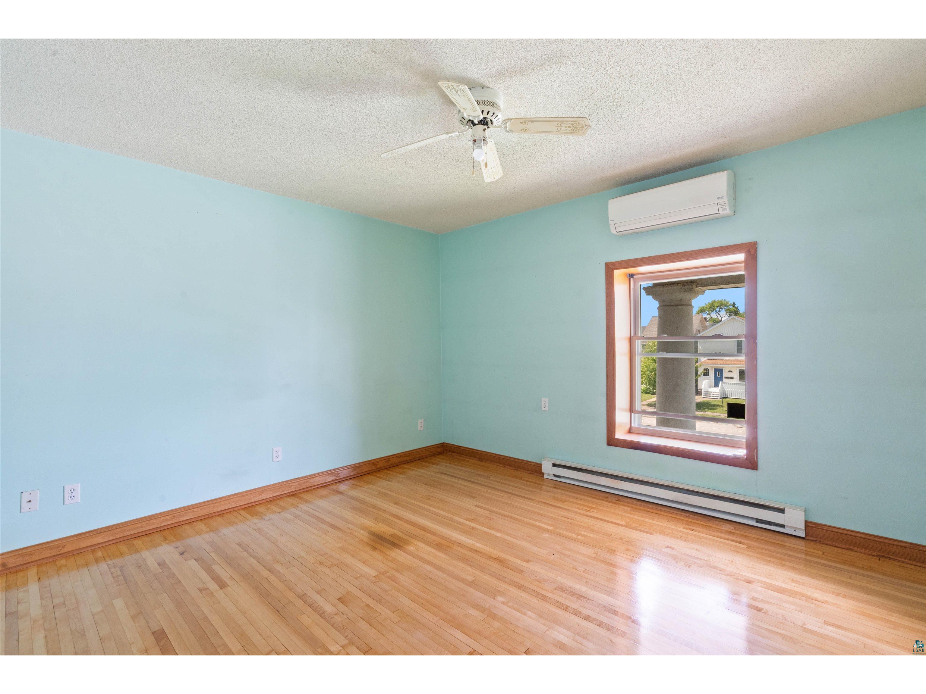 1304 Hammond Ave Superior WI 54880 6126801 image24