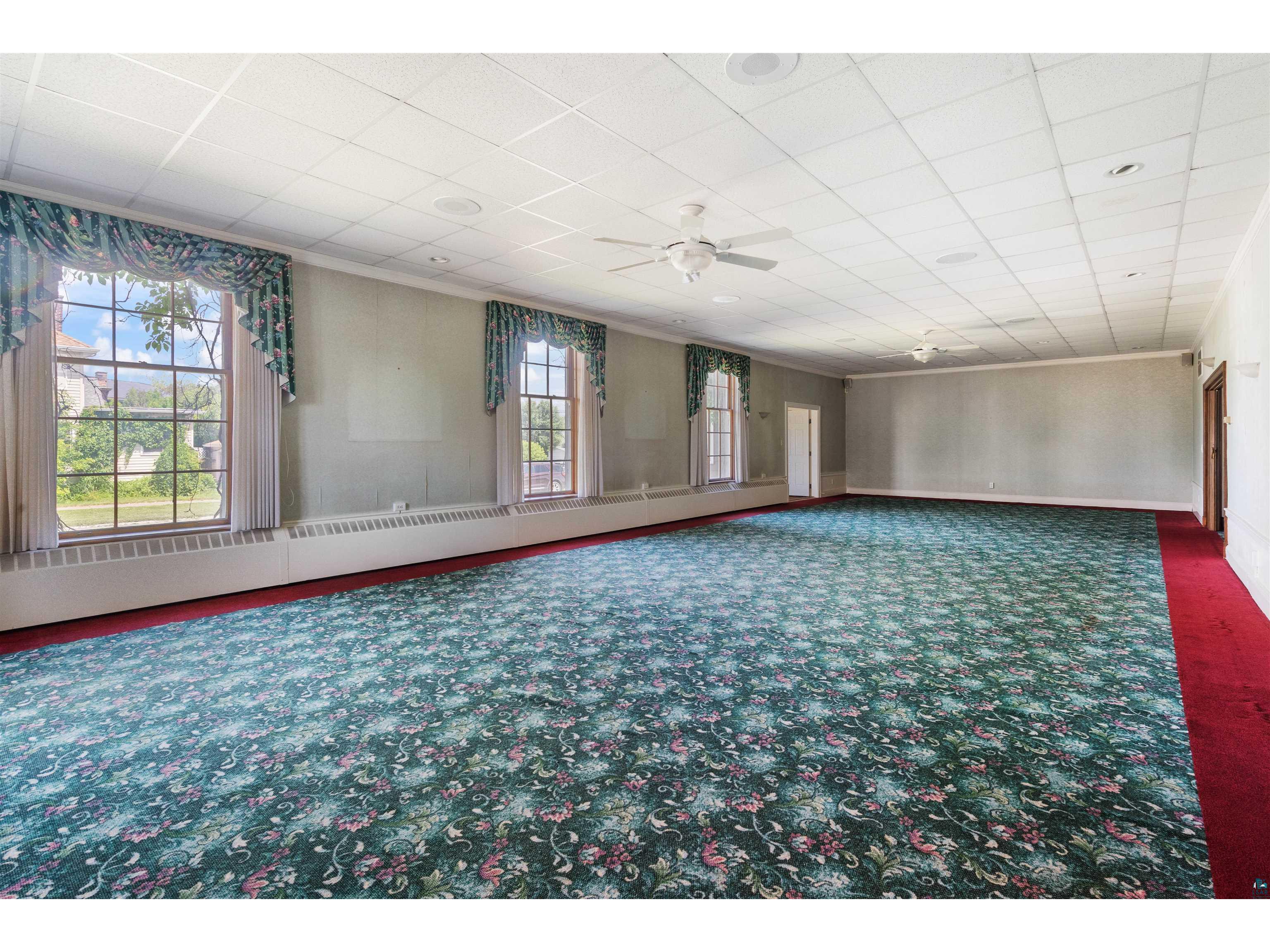 1304 Hammond Ave Superior WI 54880 6126801 image6