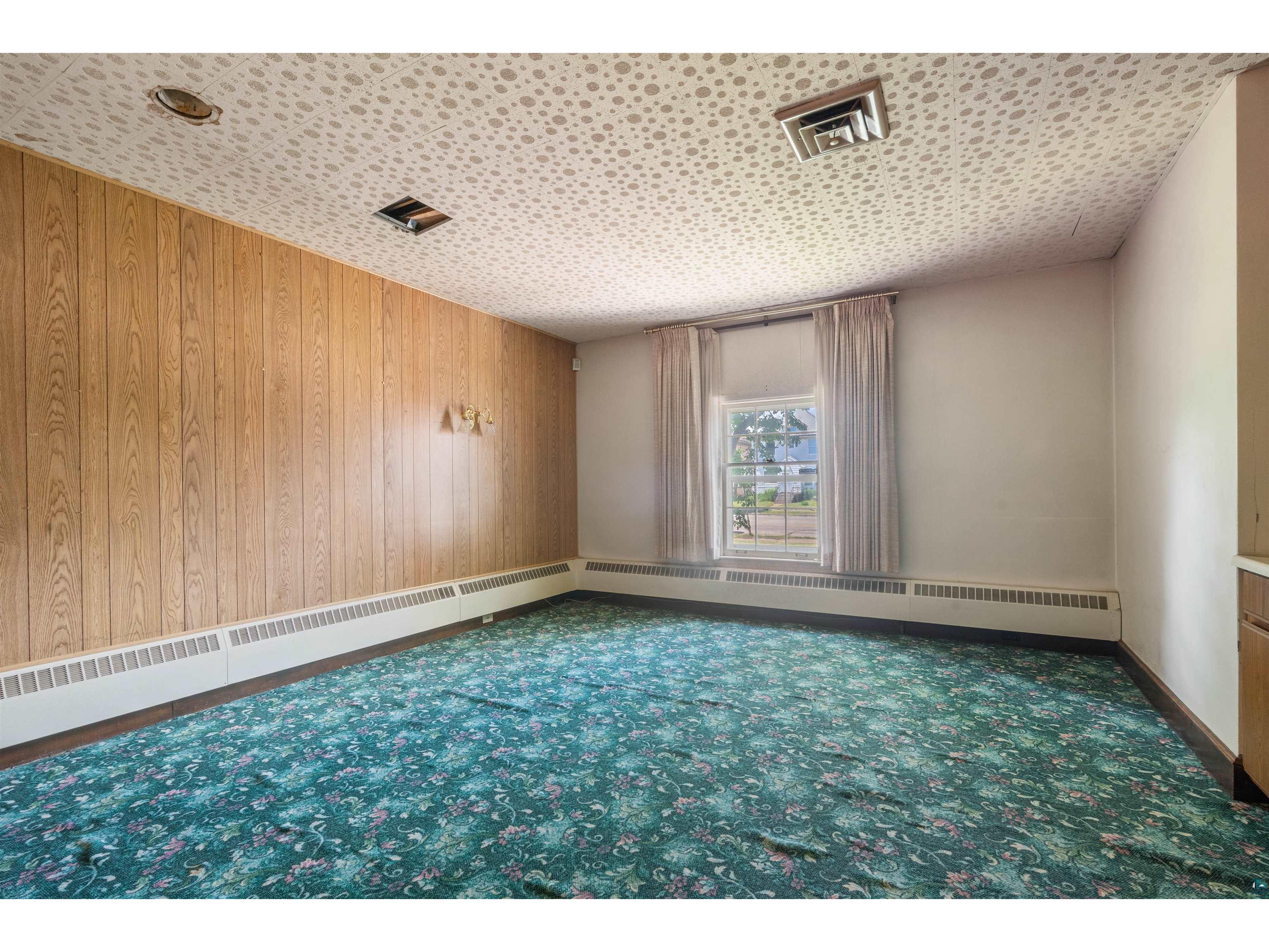 1304 Hammond Ave Superior WI 54880 6126801 image9