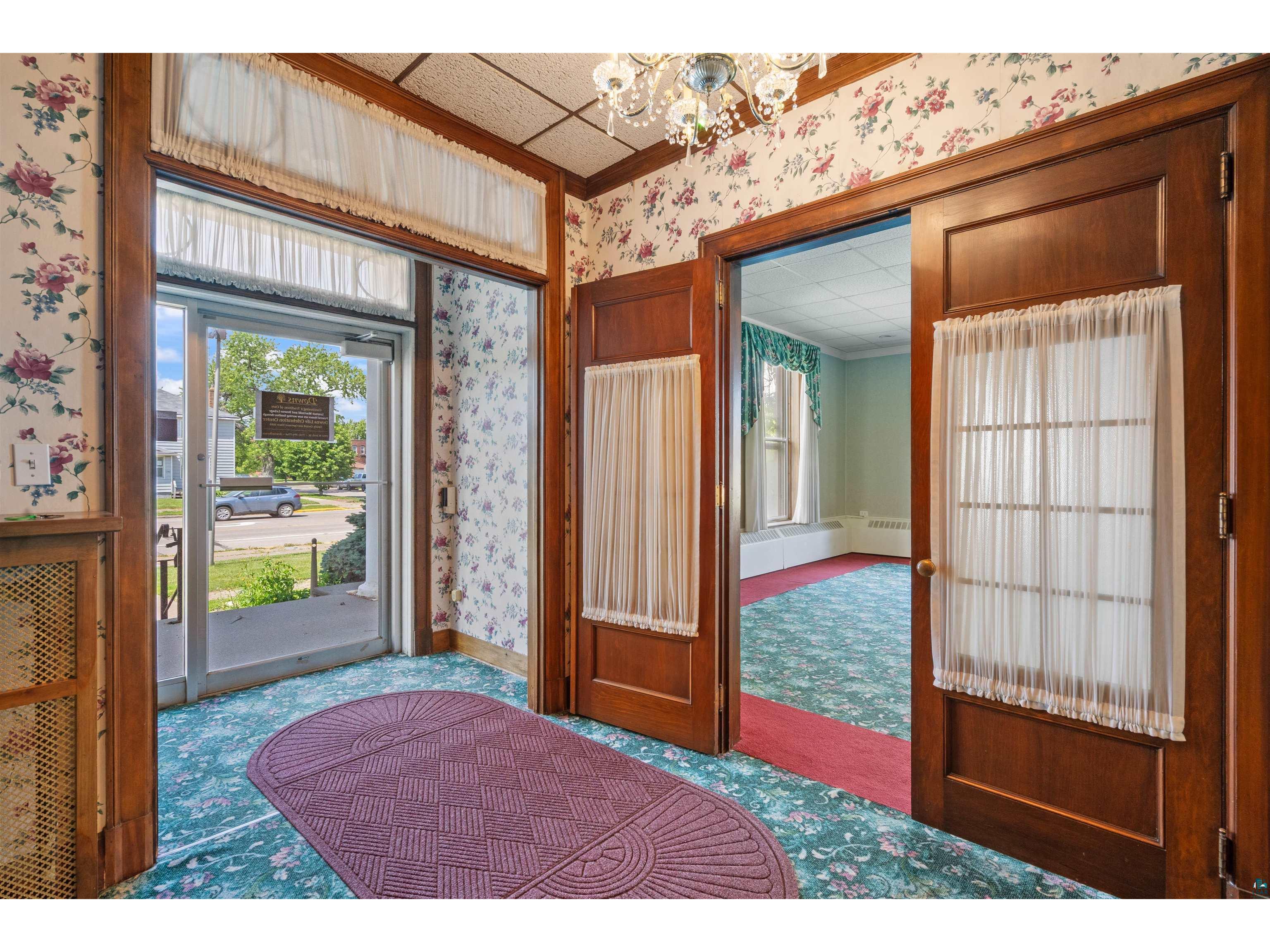 1304 Hammond Ave Superior WI 54880 6126803 image5