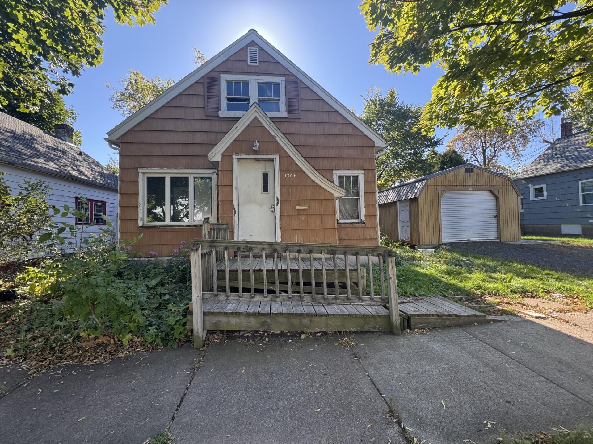 1304 N 11th St Superior WI 54880 6122398 image1