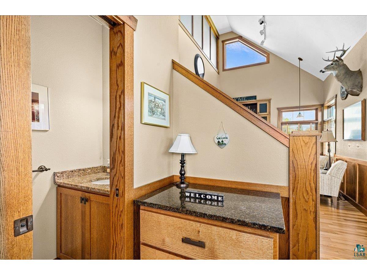1305 Harbor Hills Dr Two Harbors MN 55616 6125521 image10