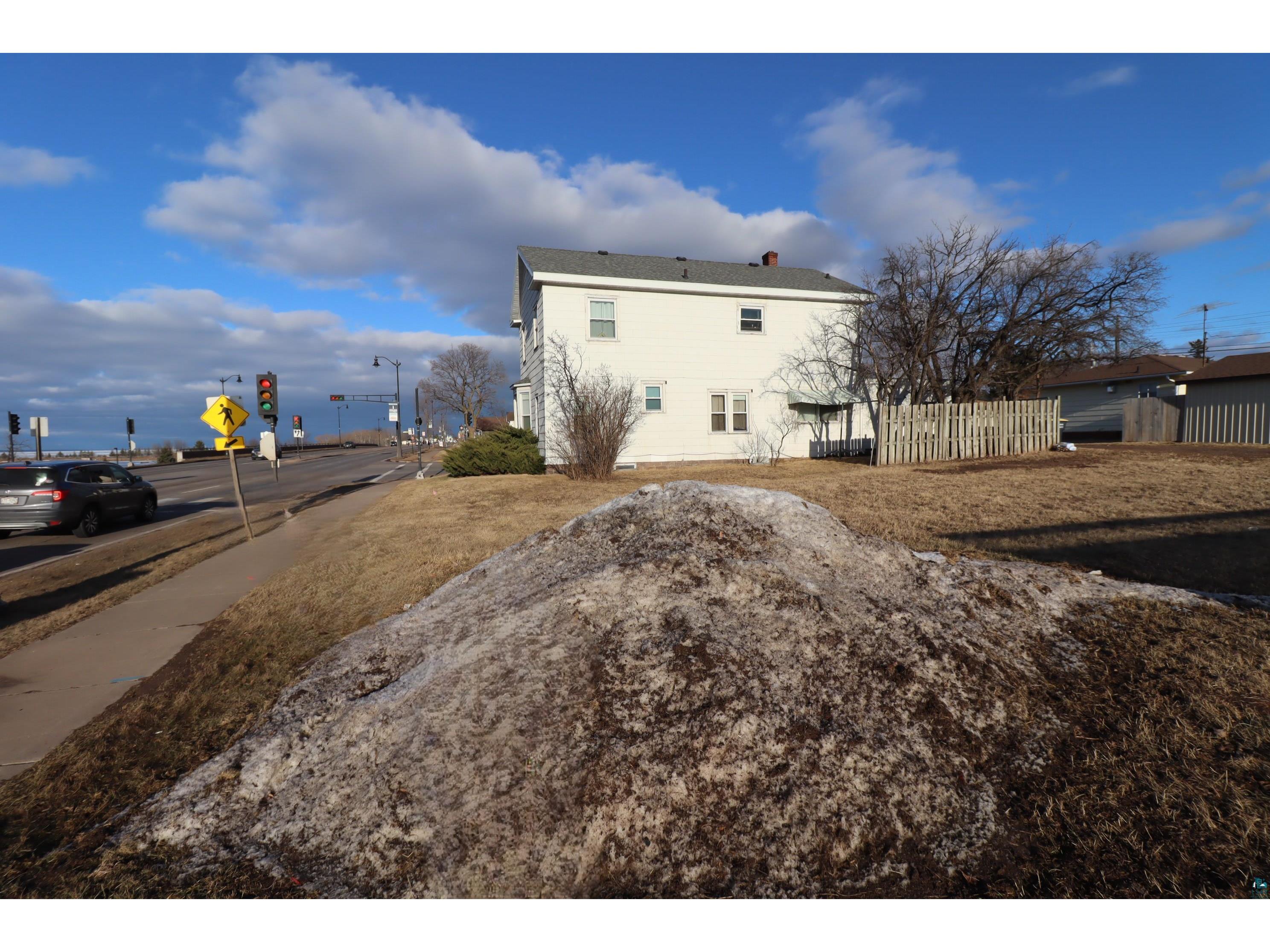 1306 Lake Shore Dr W Ashland WI 54806 6117979 image8