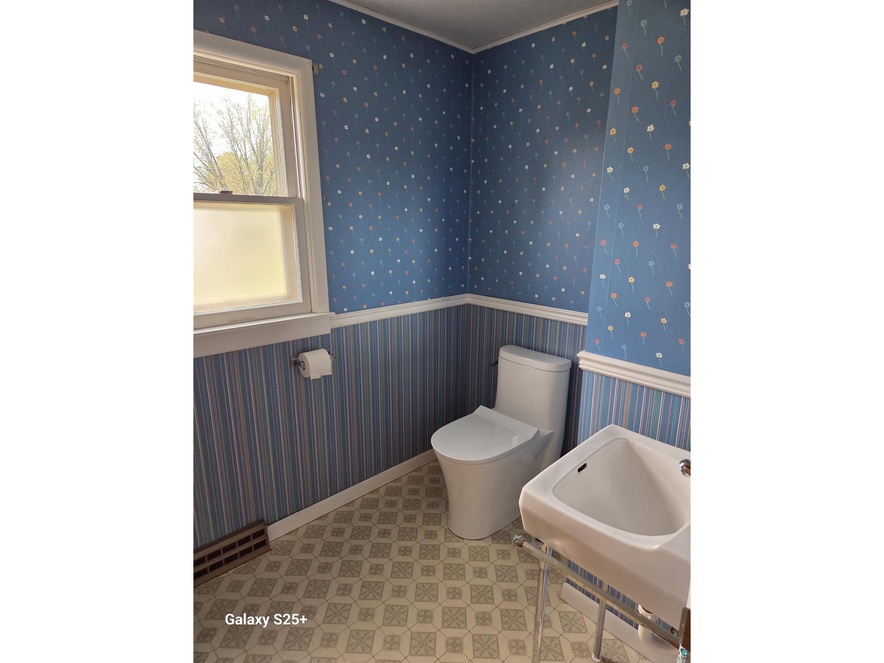 1308 W 11th Ave W Ashland WI 54806 6125484 image25