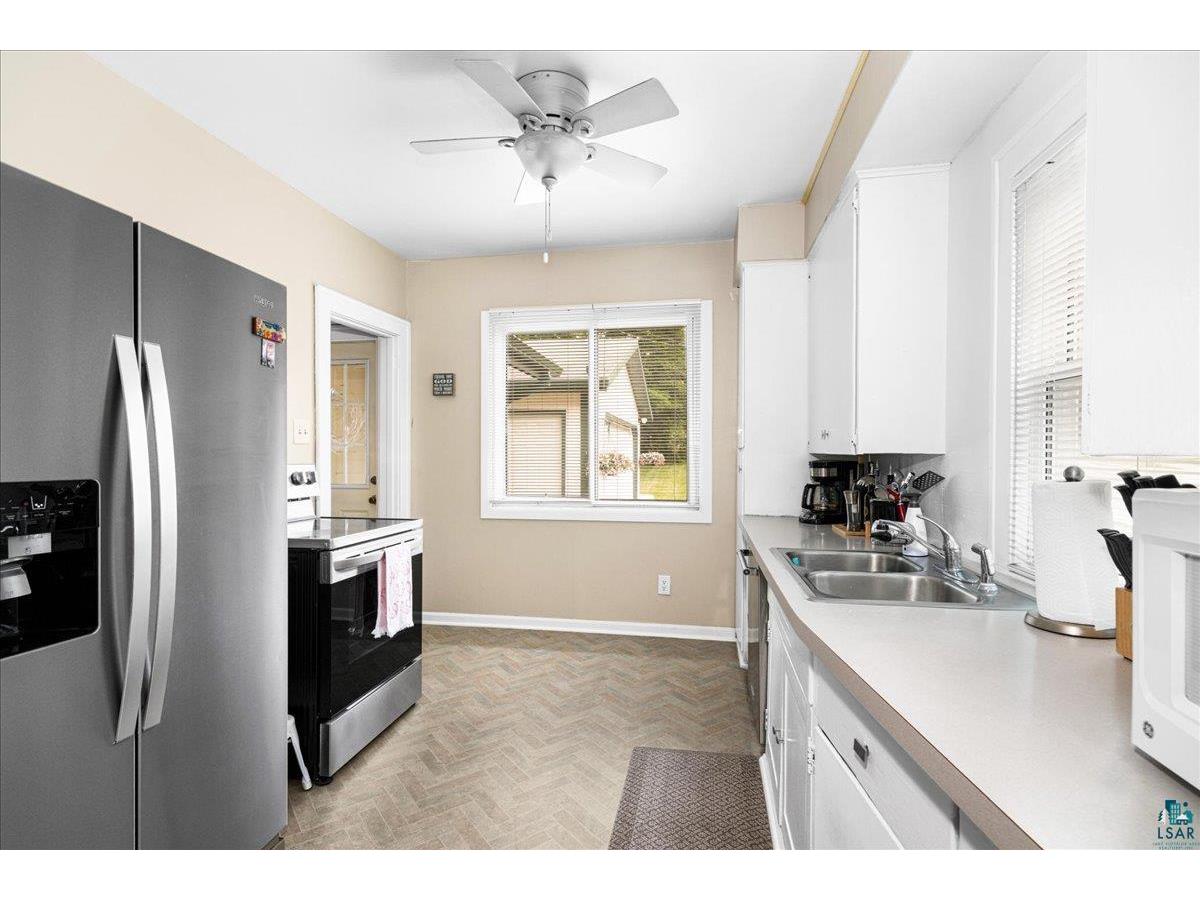 131 E Winona St Duluth MN 55803 6126067 image13