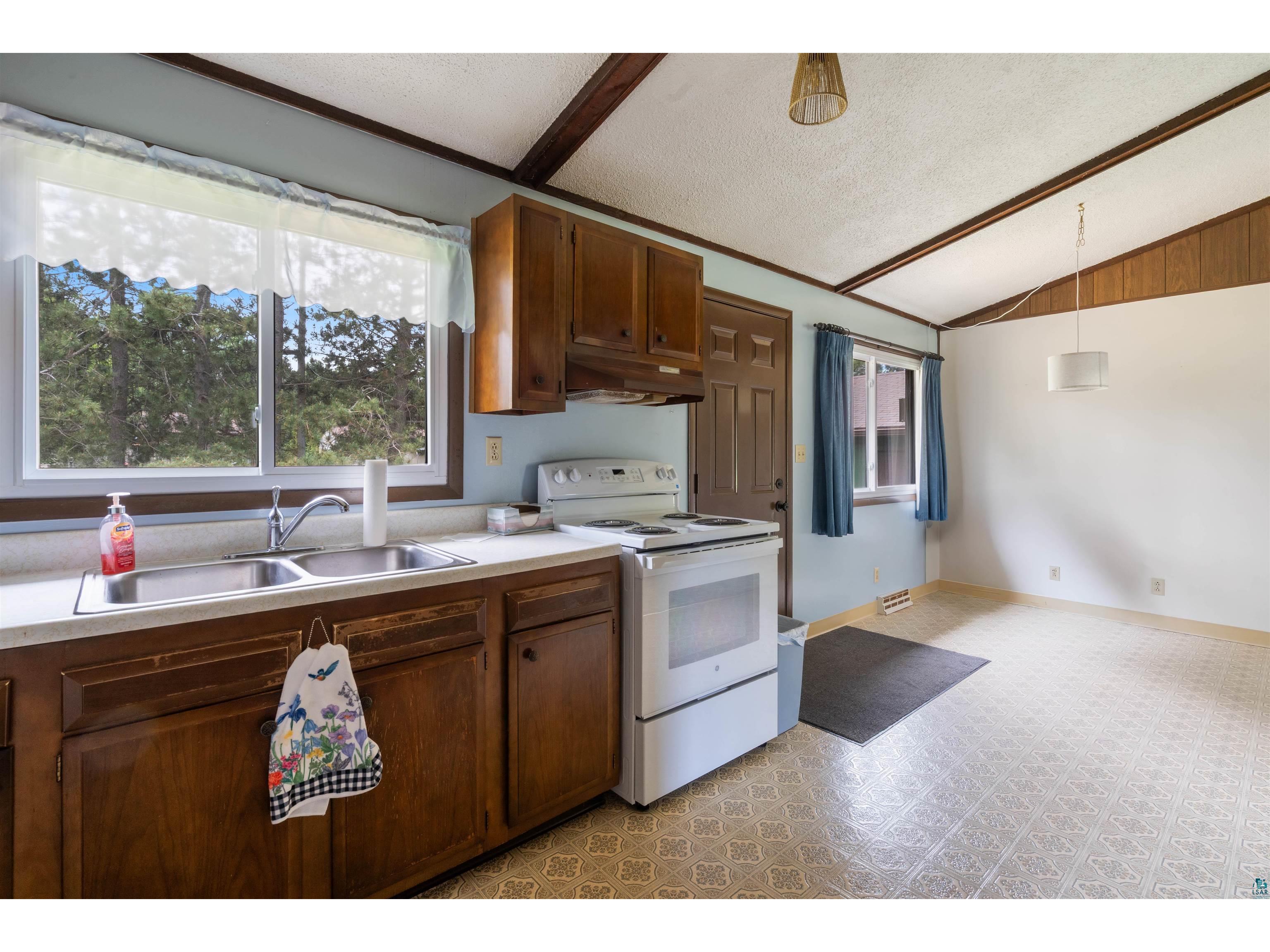 1311 Robin St Cloquet MN 55720 6126411 image9