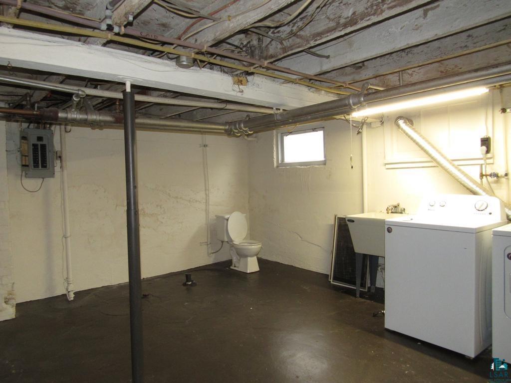 1312 N 20th St Superior WI 54880 6124824 image25