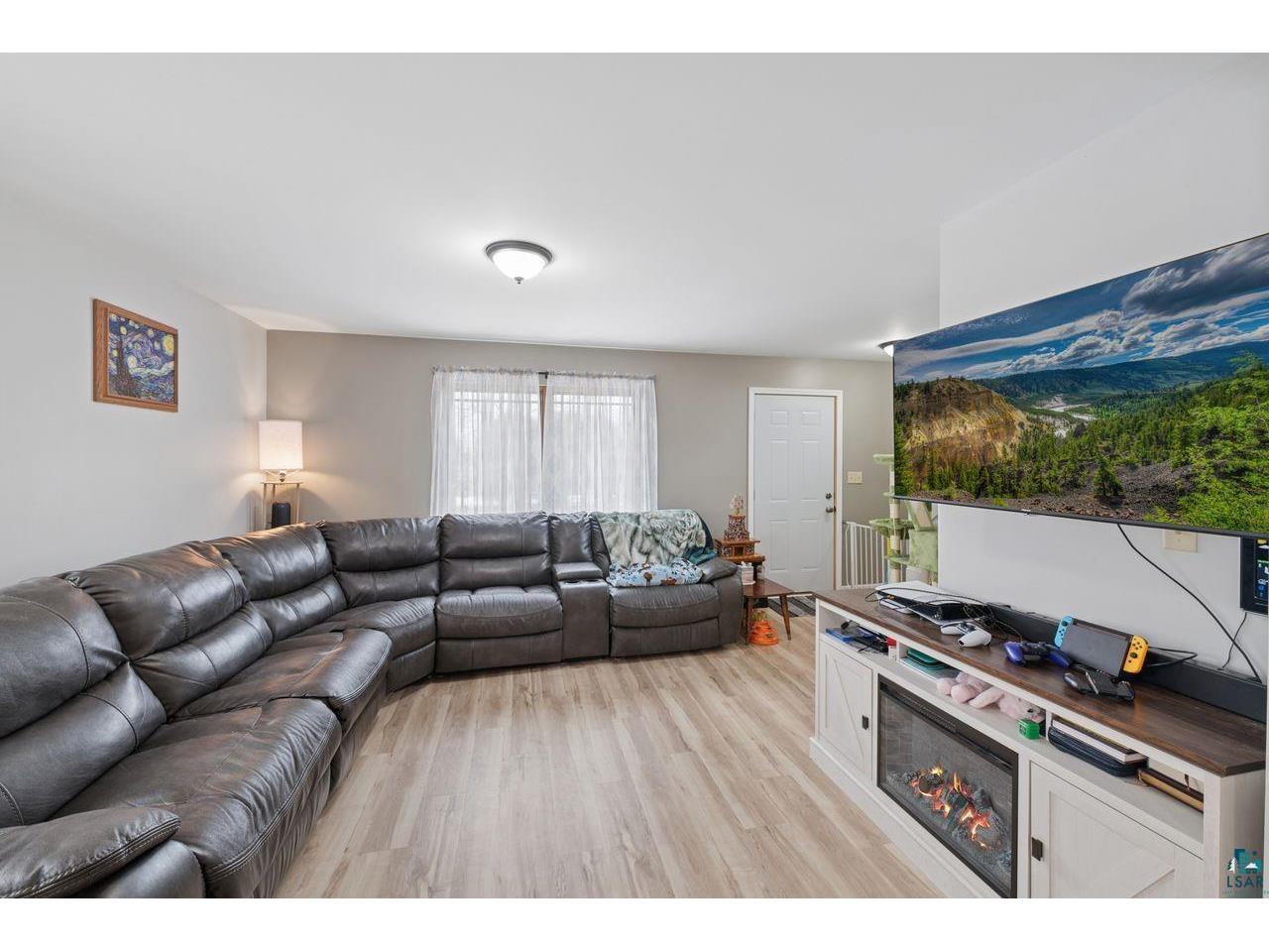 1318 6th St W Ashland WI 54806 6124196 image2