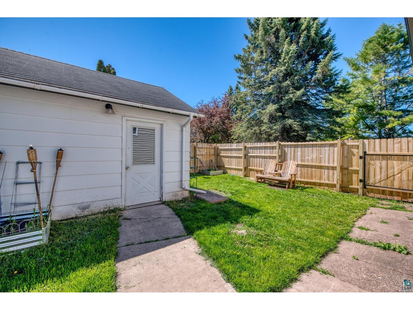 1318 6th St W Ashland WI 54806 6124196 image20
