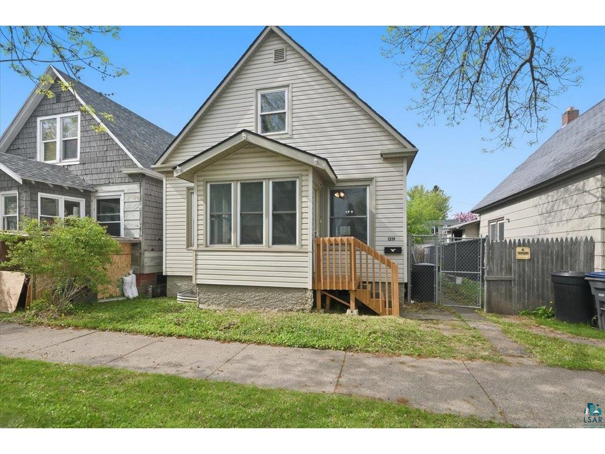 1319 N 7th St Superior WI 54880 6125862 image1