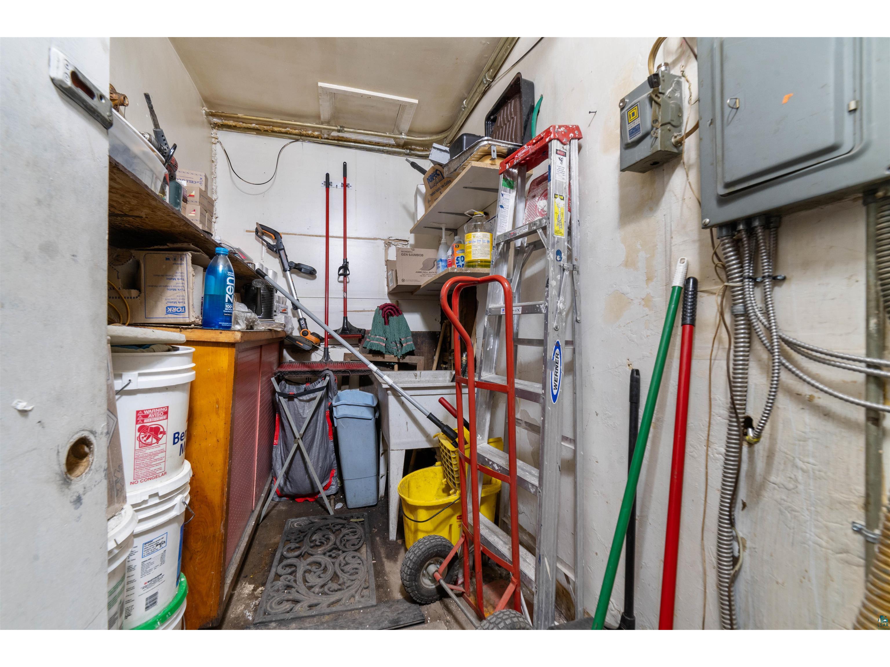 1321 Commonwealth Ave Duluth MN 55808 6111643 image21