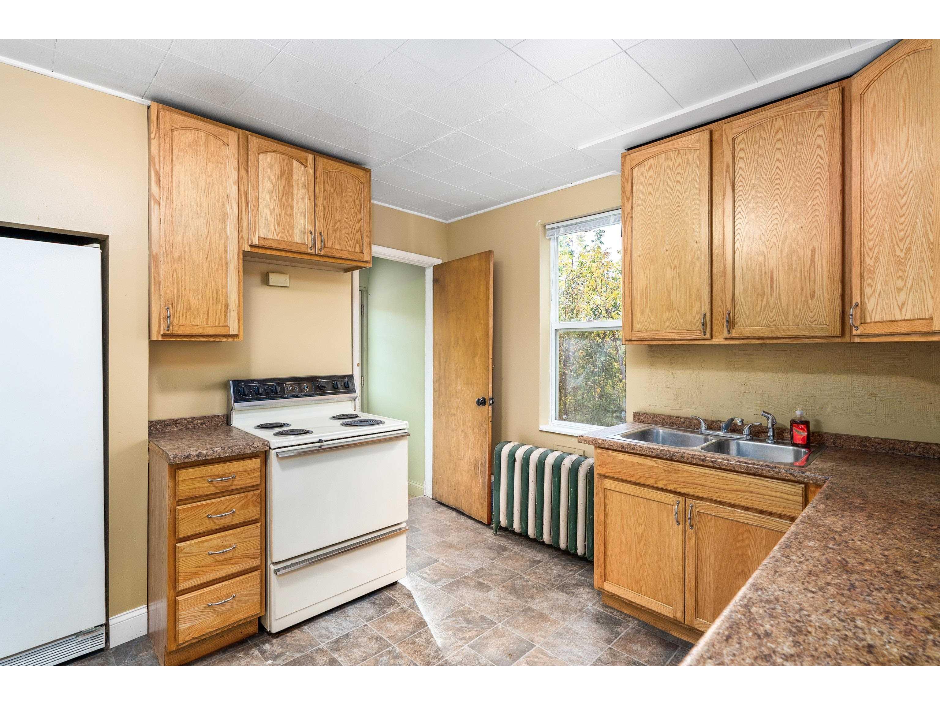 1324 E 2nd St Duluth MN 55805 6122594 image12