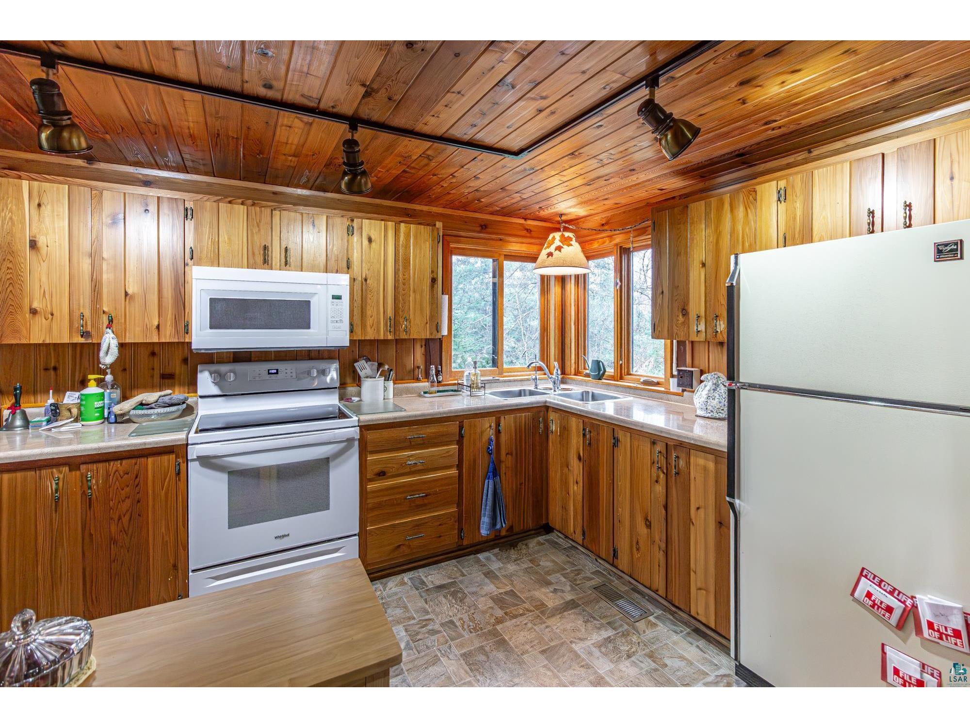 1347 Walsh Rd Ely MN 55731 - Eagles Nest 6124916 image10