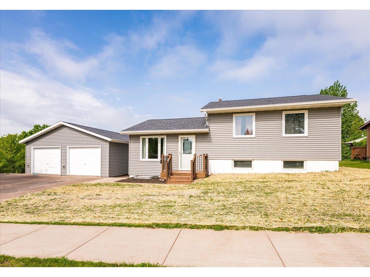 135 Edison Blvd Silver Bay MN 55614 6120279 image1