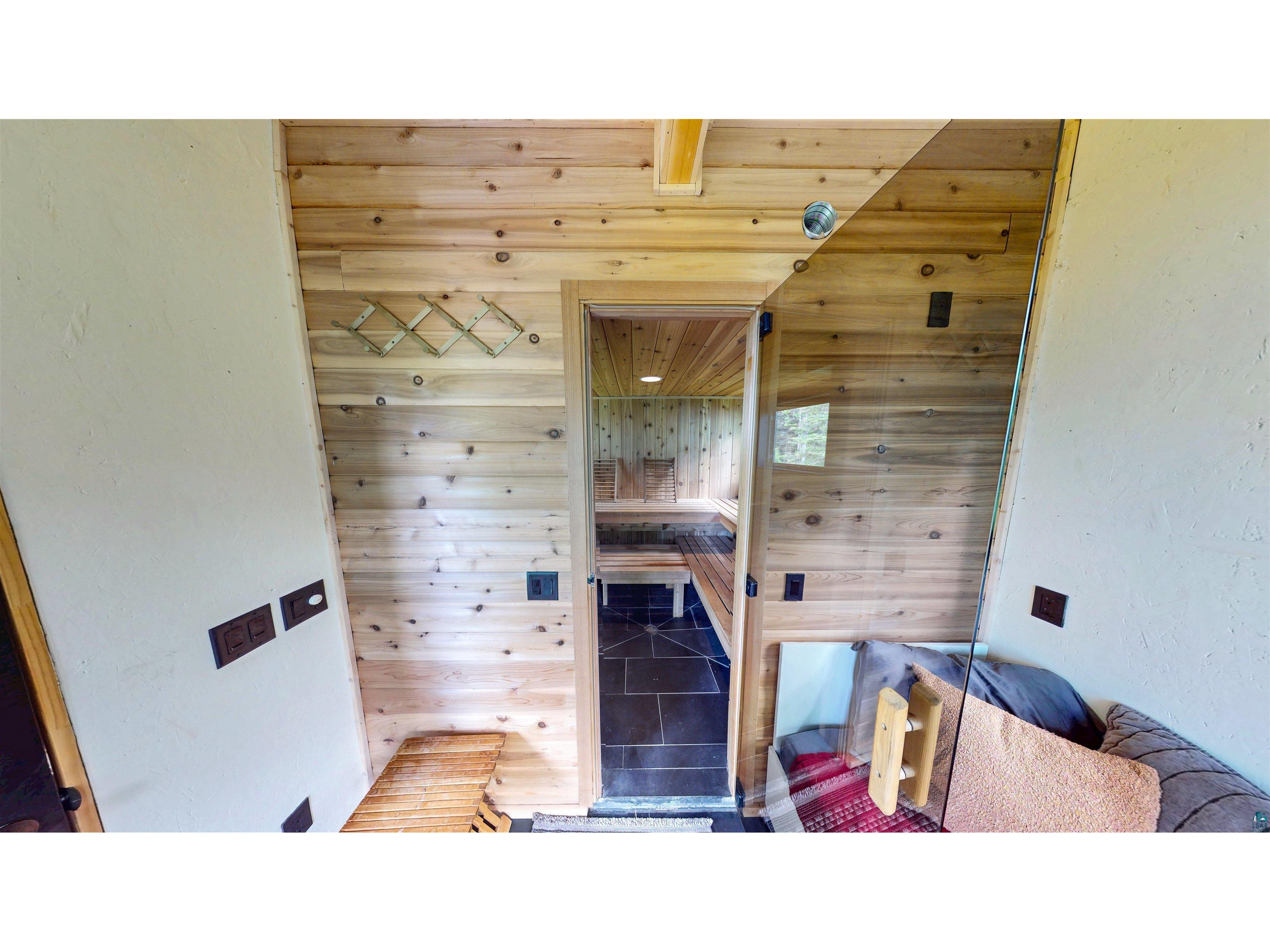 14 County Rd 48 Grand Marais MN 55604 - Fall 6126540 image31