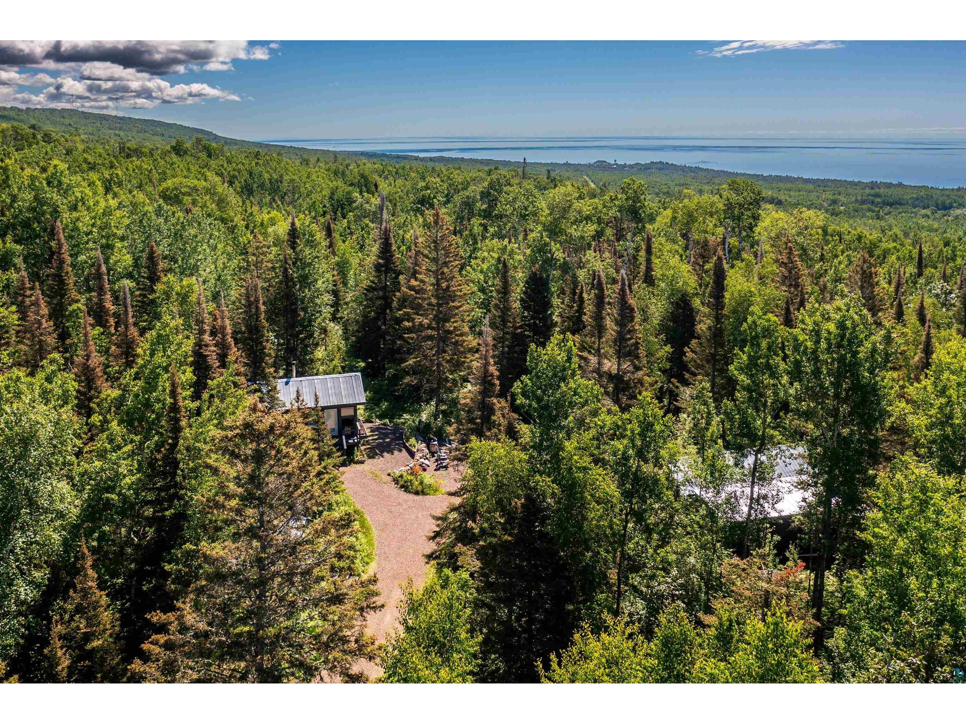 14 County Rd 48 Grand Marais MN 55604 - Fall 6126540 image4