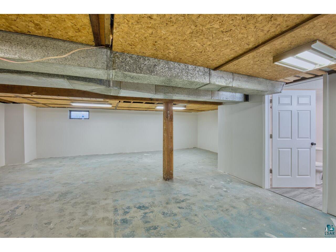 14 E 4th Ave S Aurora MN 55705 6123861 image20