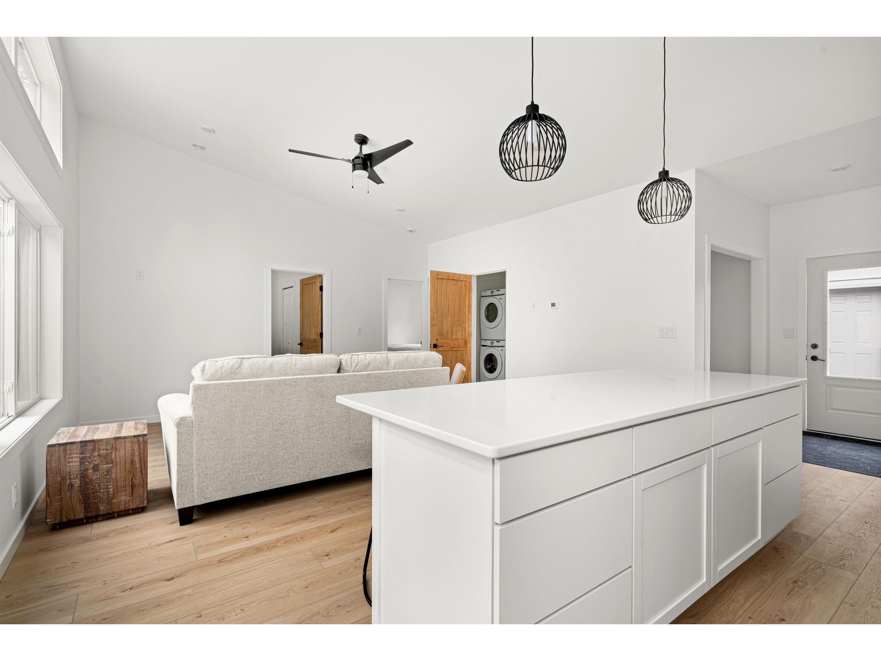 14 W Linden St Duluth MN 55811 6123025 image6