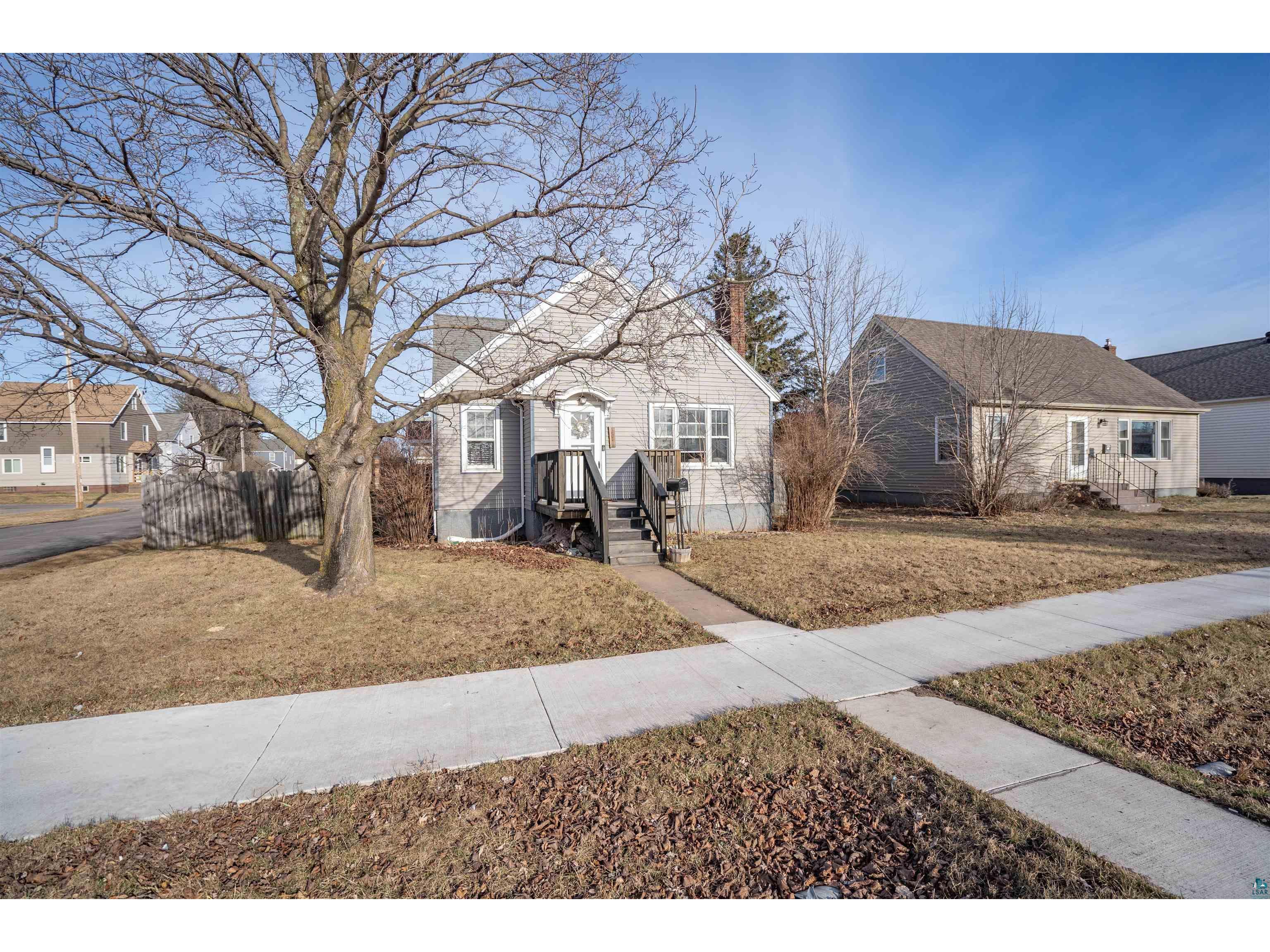 1402 Catlin Ave Superior WI 54880 6112767 image1