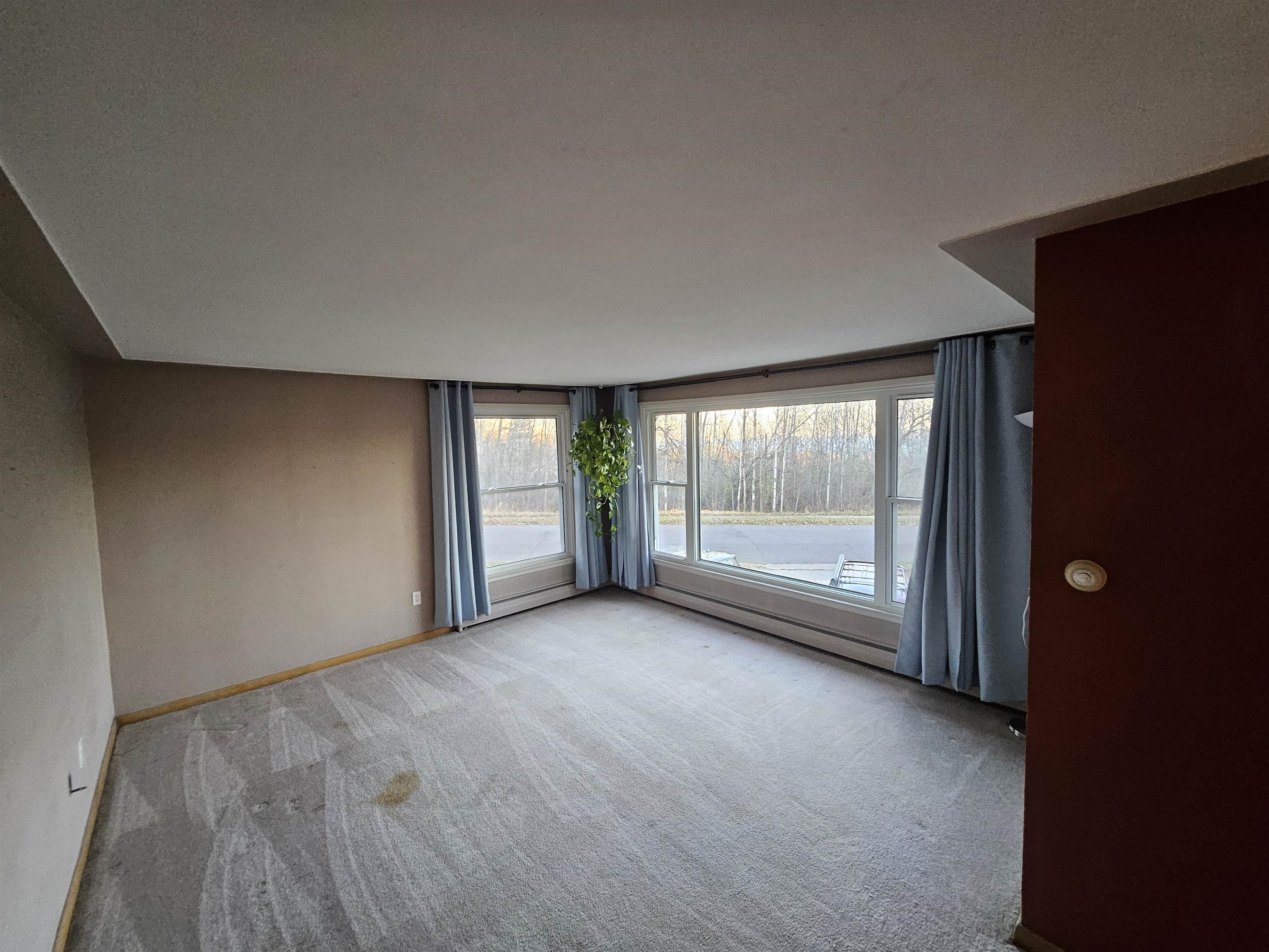 1403 E 8th St Duluth MN 55805 6122896 image11