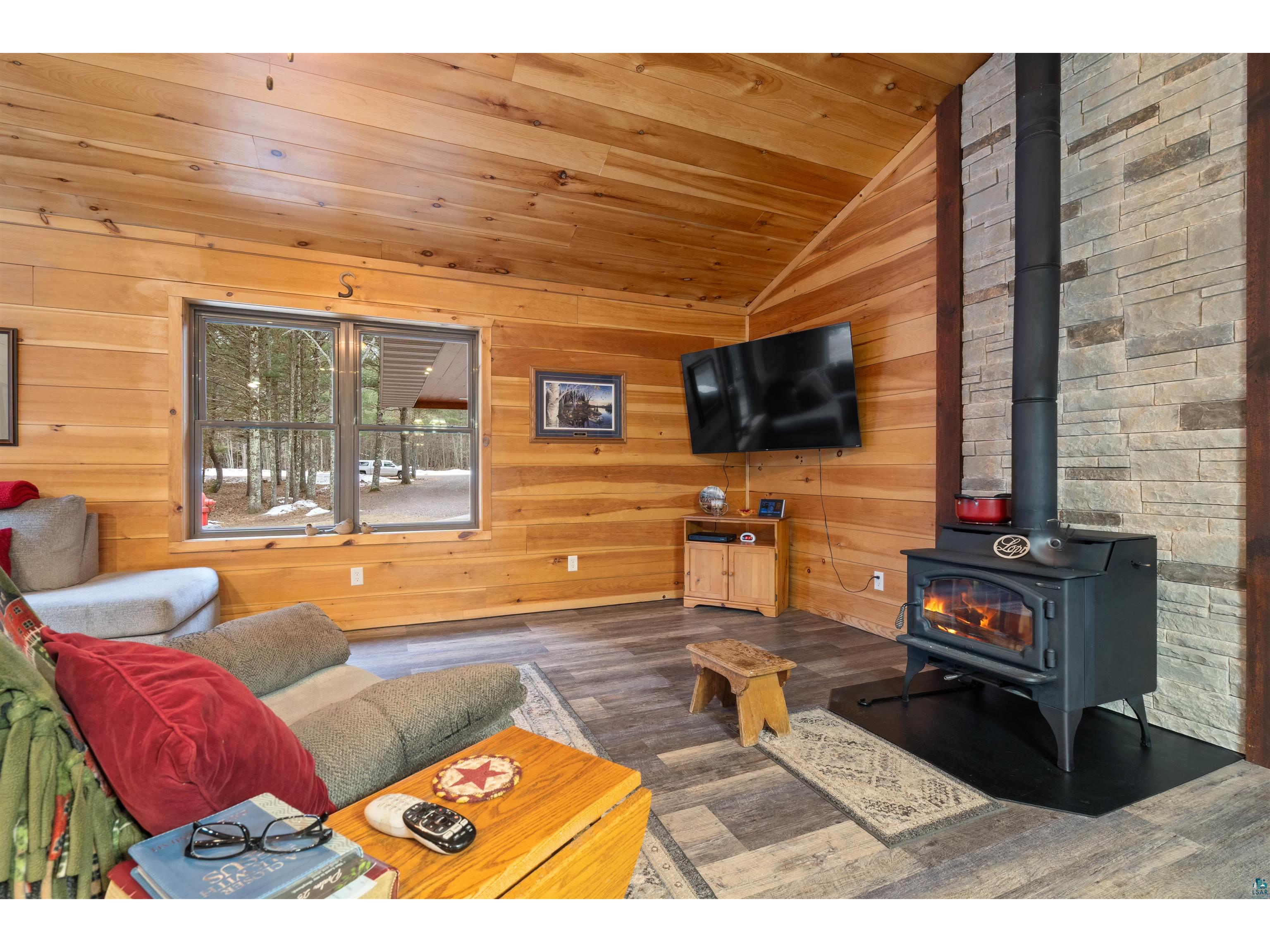 14038 S Blackberry Ln Gordon WI 54838 6124352 image12