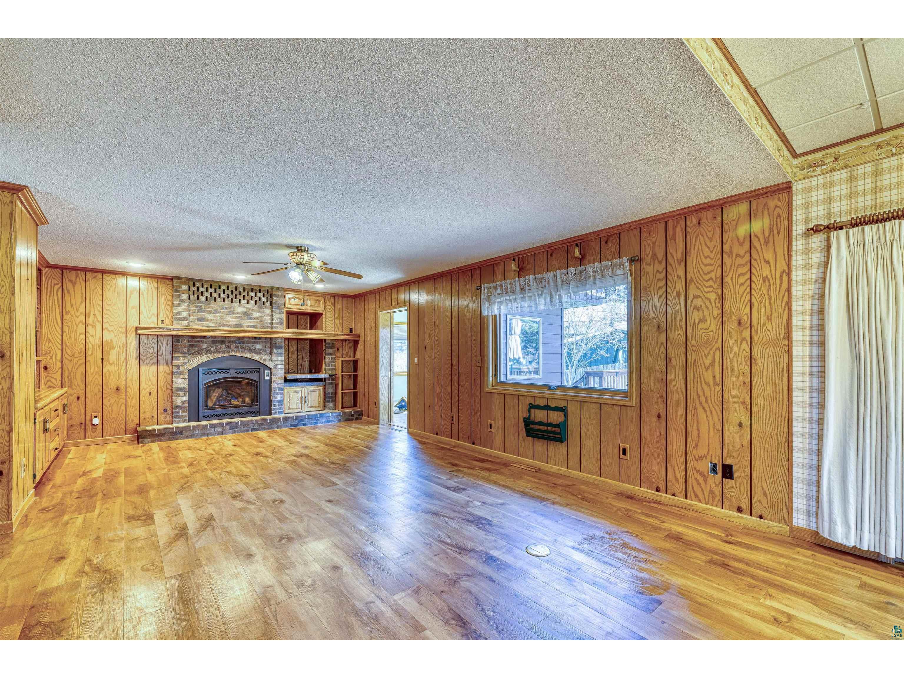 1404 E 10th St Superior WI 54880 6125148 image11