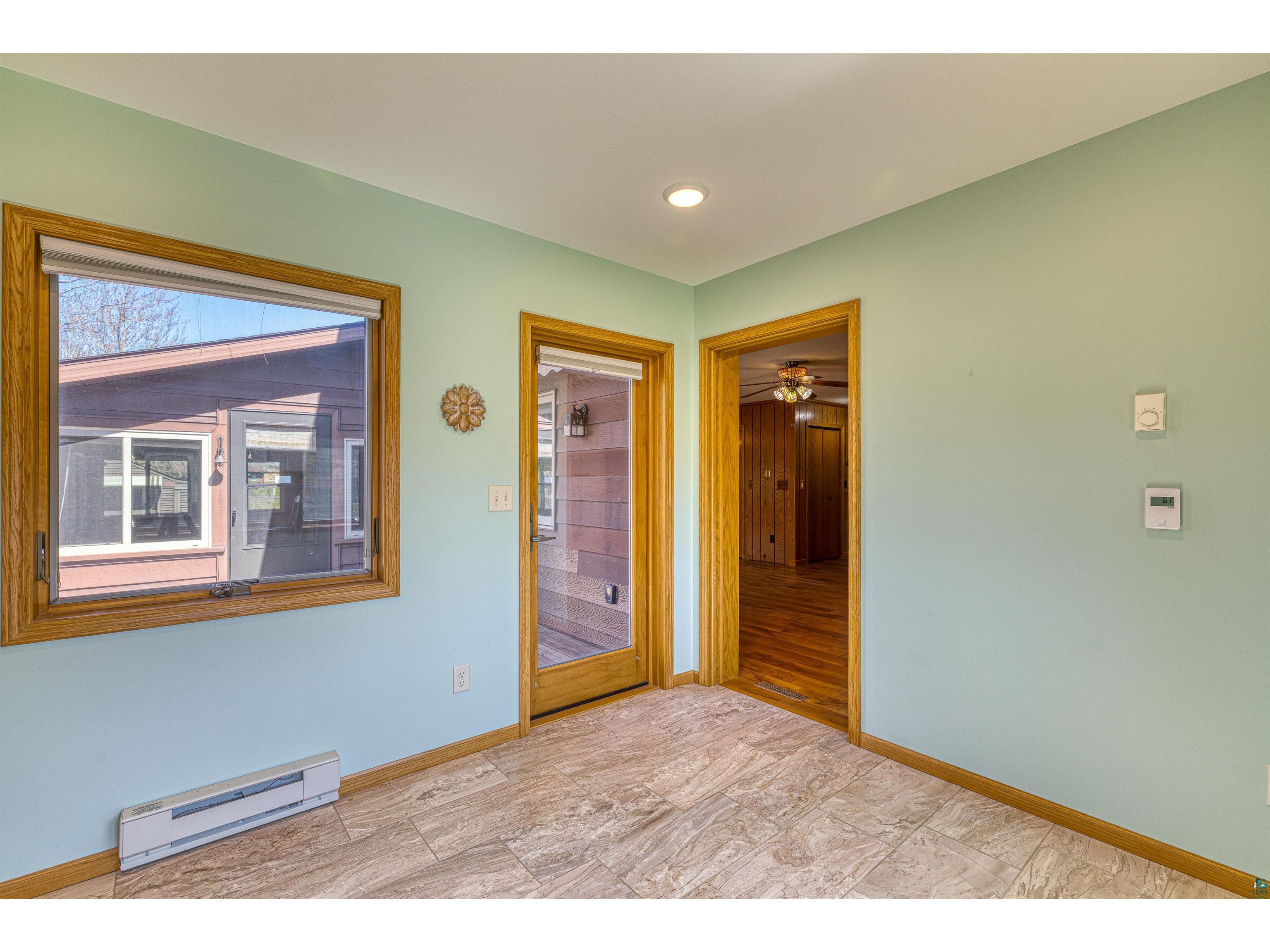 1404 E 10th St Superior WI 54880 6125148 image16