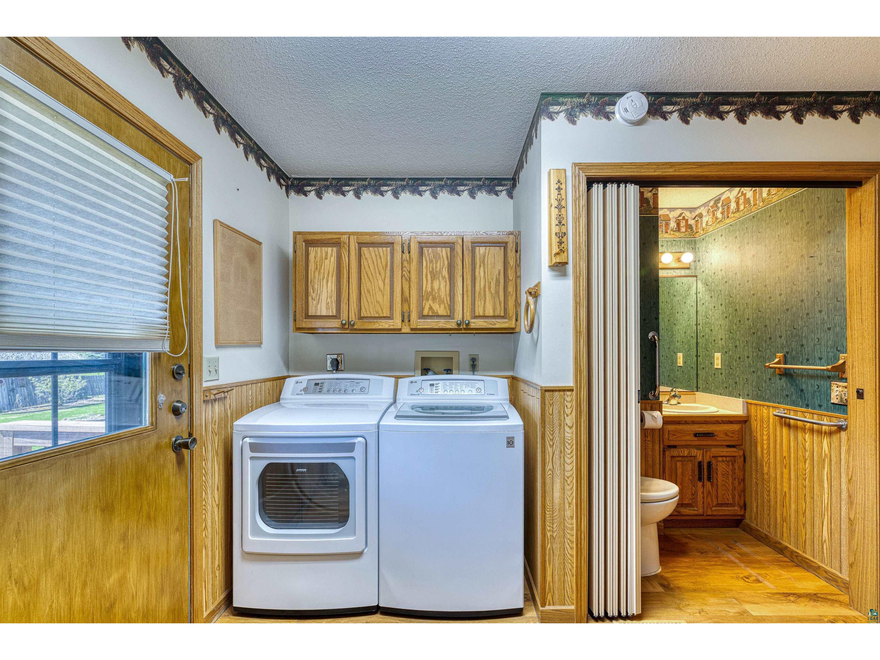 1404 E 10th St Superior WI 54880 6125148 image20