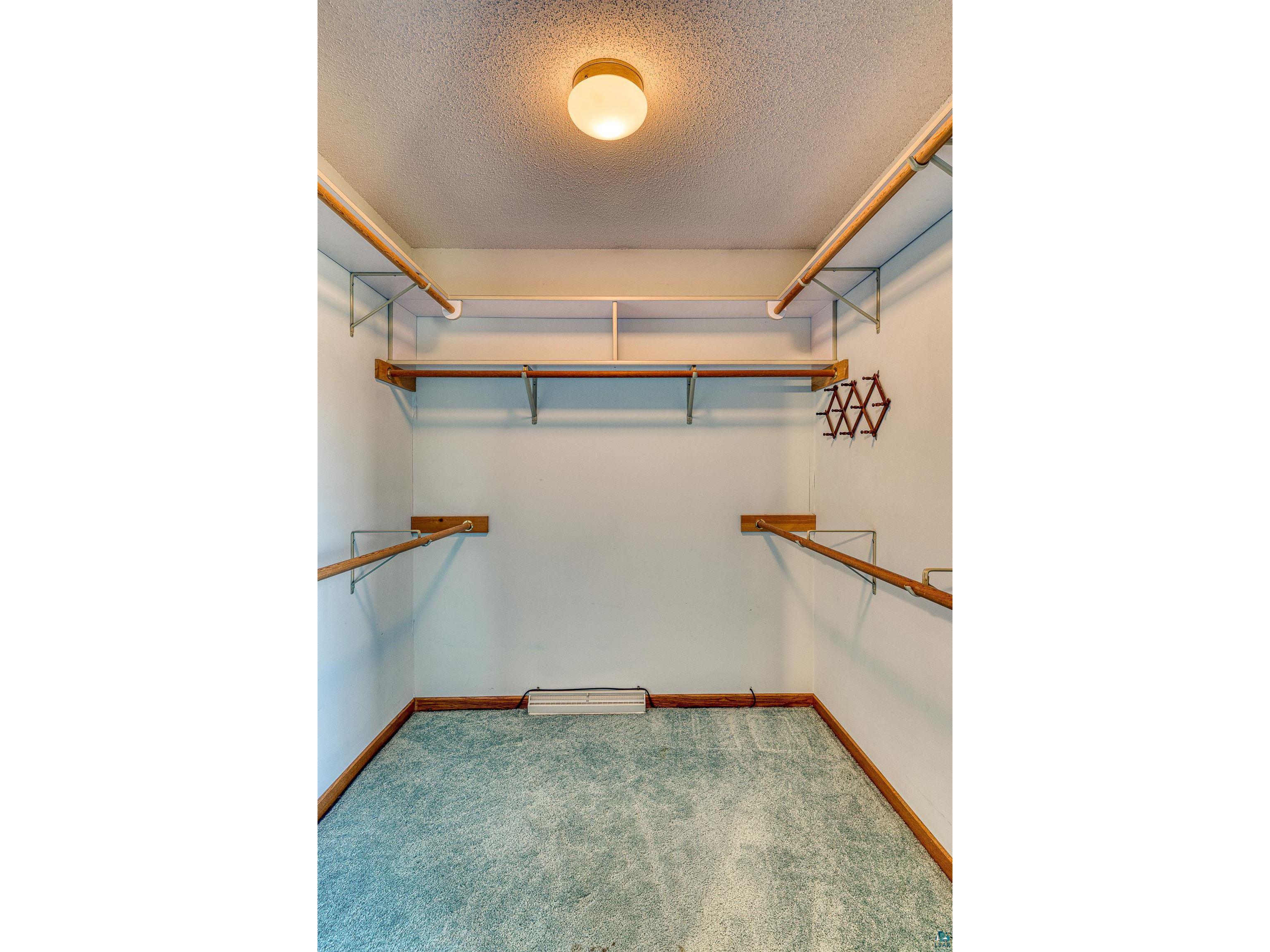 1404 E 10th St Superior WI 54880 6125148 image30